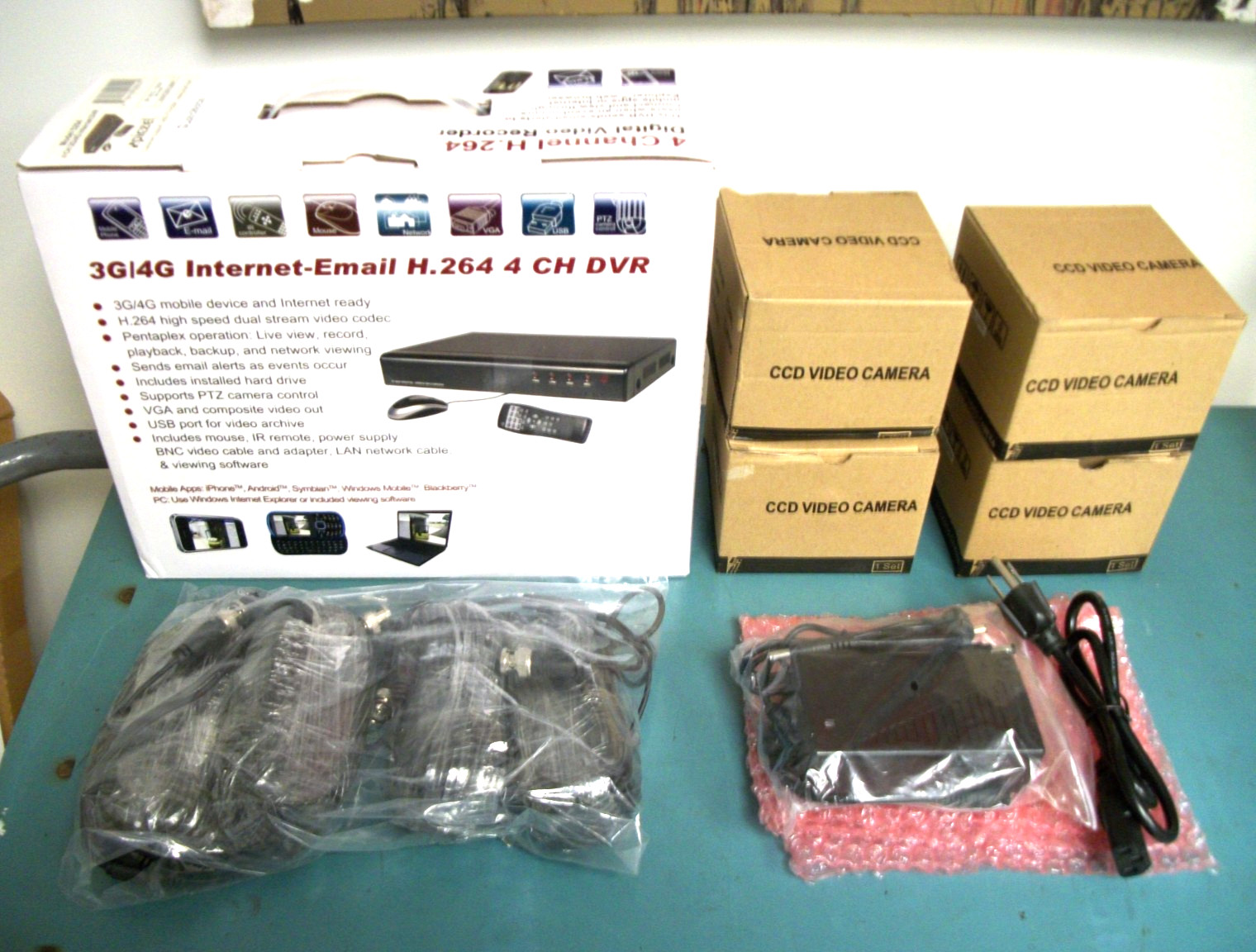 PICZEL 7204 Surveillance System 4CH DVR w/Internet 4 IR Cams & Install Kit – NEW