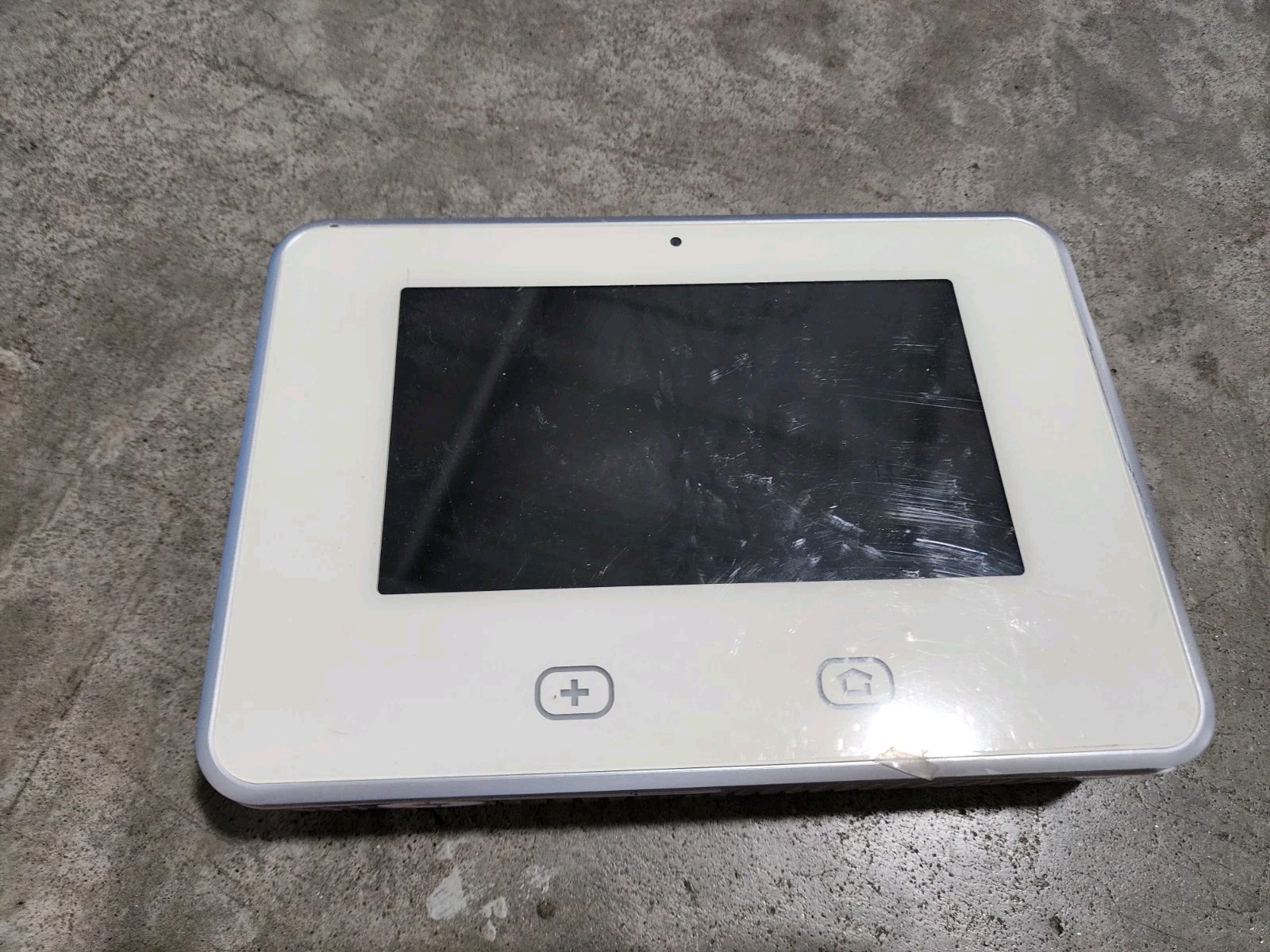 Vivint Sky Master Control Panel V-MP2-345 WiFi ZWave