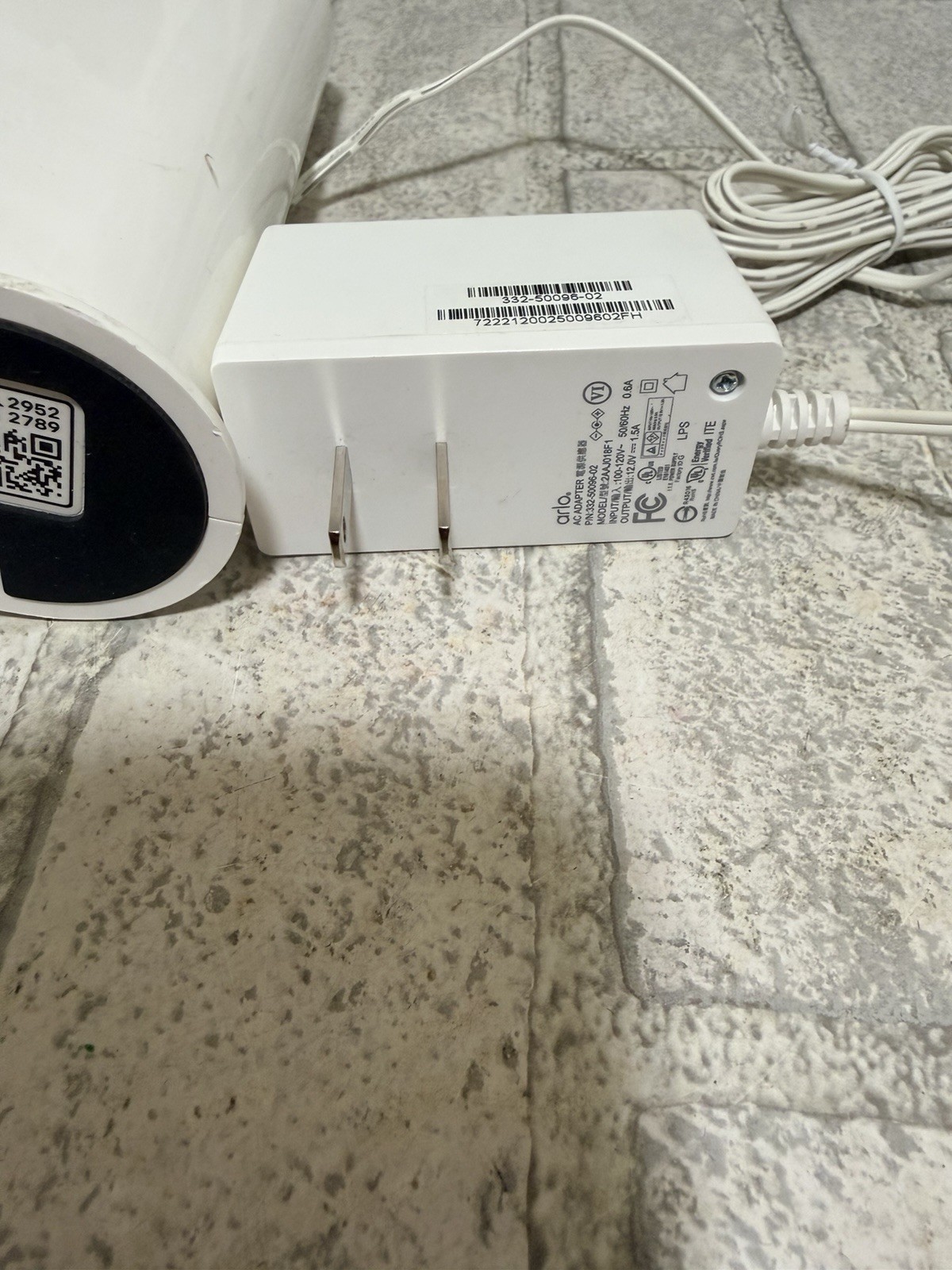 Netgear Arlo VMB4540 Smart Hub Base Station w/ Power Cord
