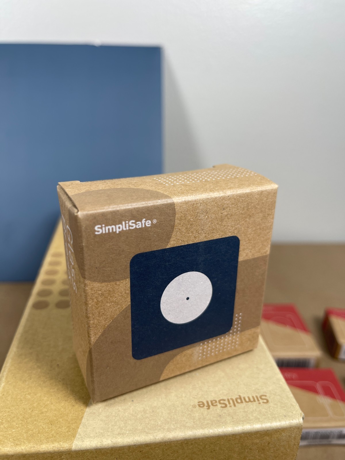 NEW SimpliSafe Gen 3 Security System Bundle 2 Cameras Keypad Siren