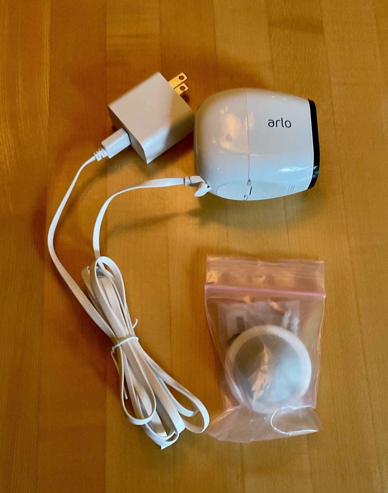 Arlo Pro Camera VMC4030 and Base Station VMB4000