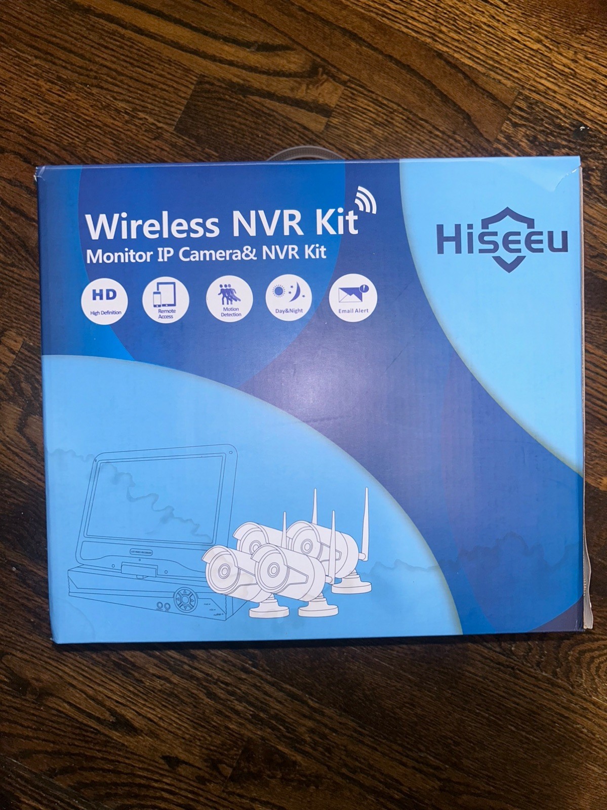 Hiseeu Wireless Security System NVR Kit 8WK-10V-4HB612E-1T