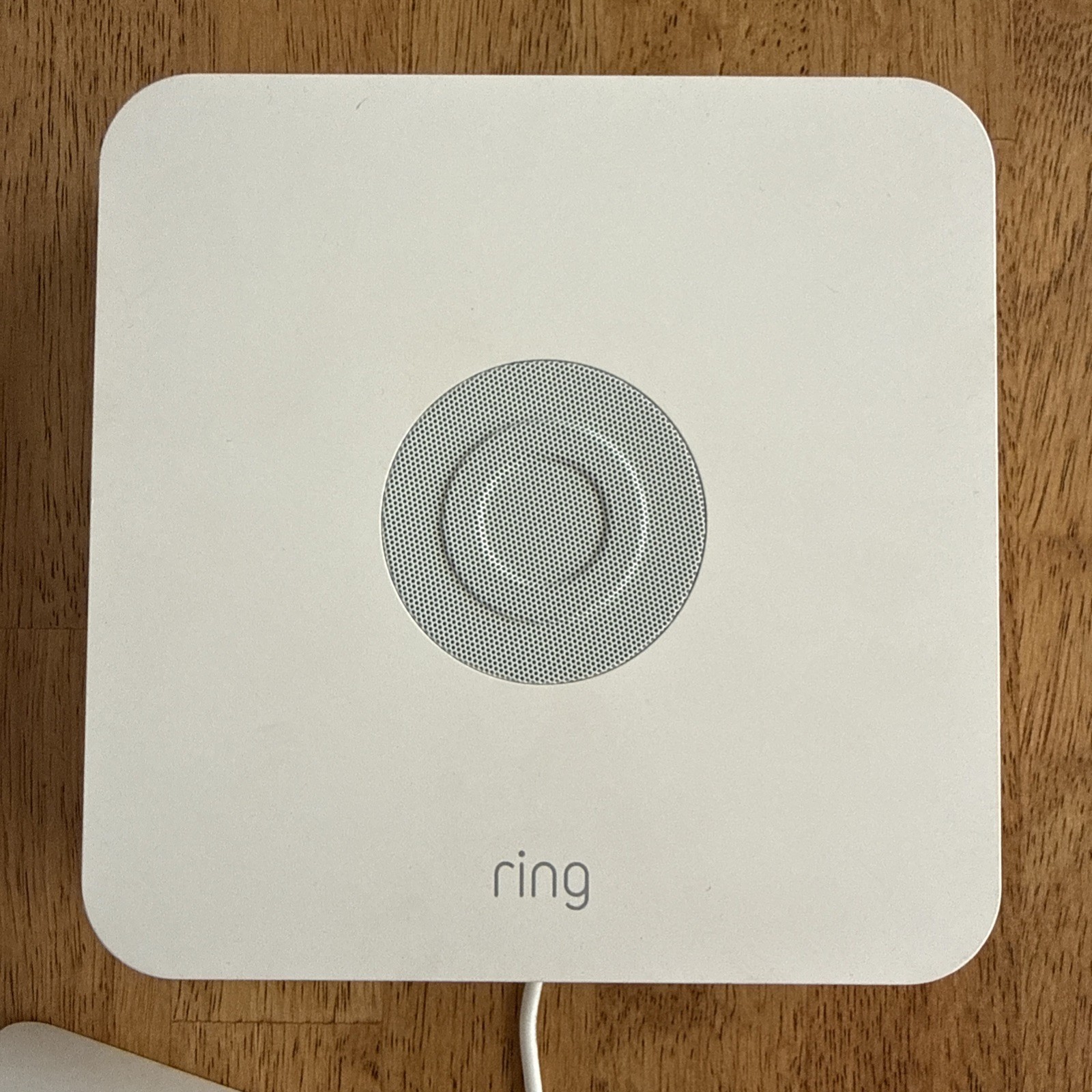 RING Alarm BaseStation US 4HB1U90EN0 ZWave & Wall Keypad 5AT2S7 & Power Supplies