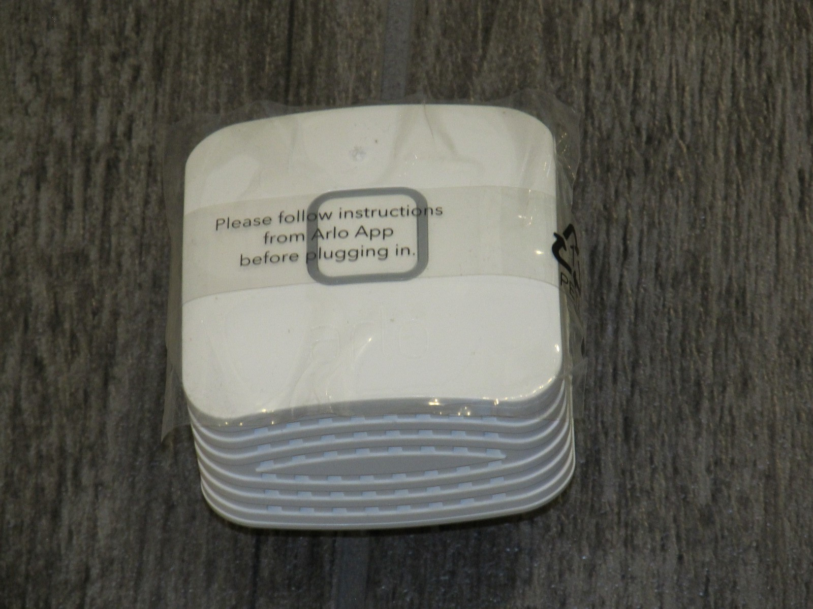 New ARLO Bridge By NetGear ABB1000 For Arlo Security Lights