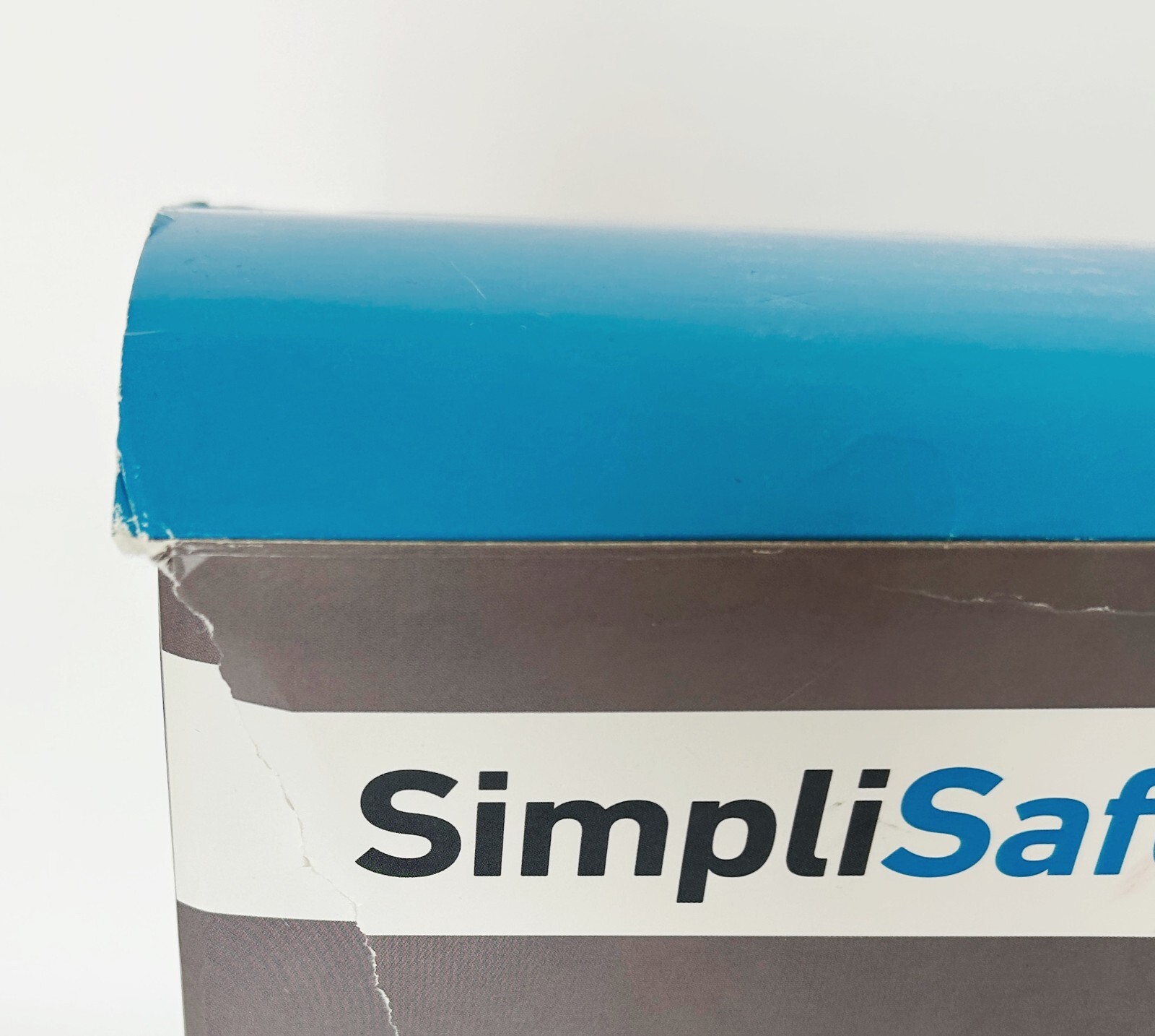SimpliSafe DIY Home Security Kit