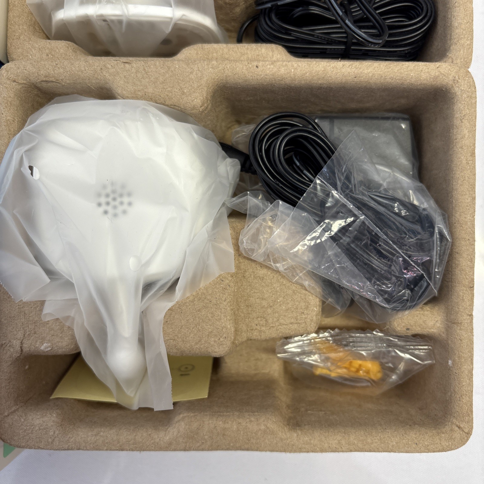 2x Bundle TP-LINK Tapo 2k Indoor Security Wi-Fi Camera Tapo Night Vision White