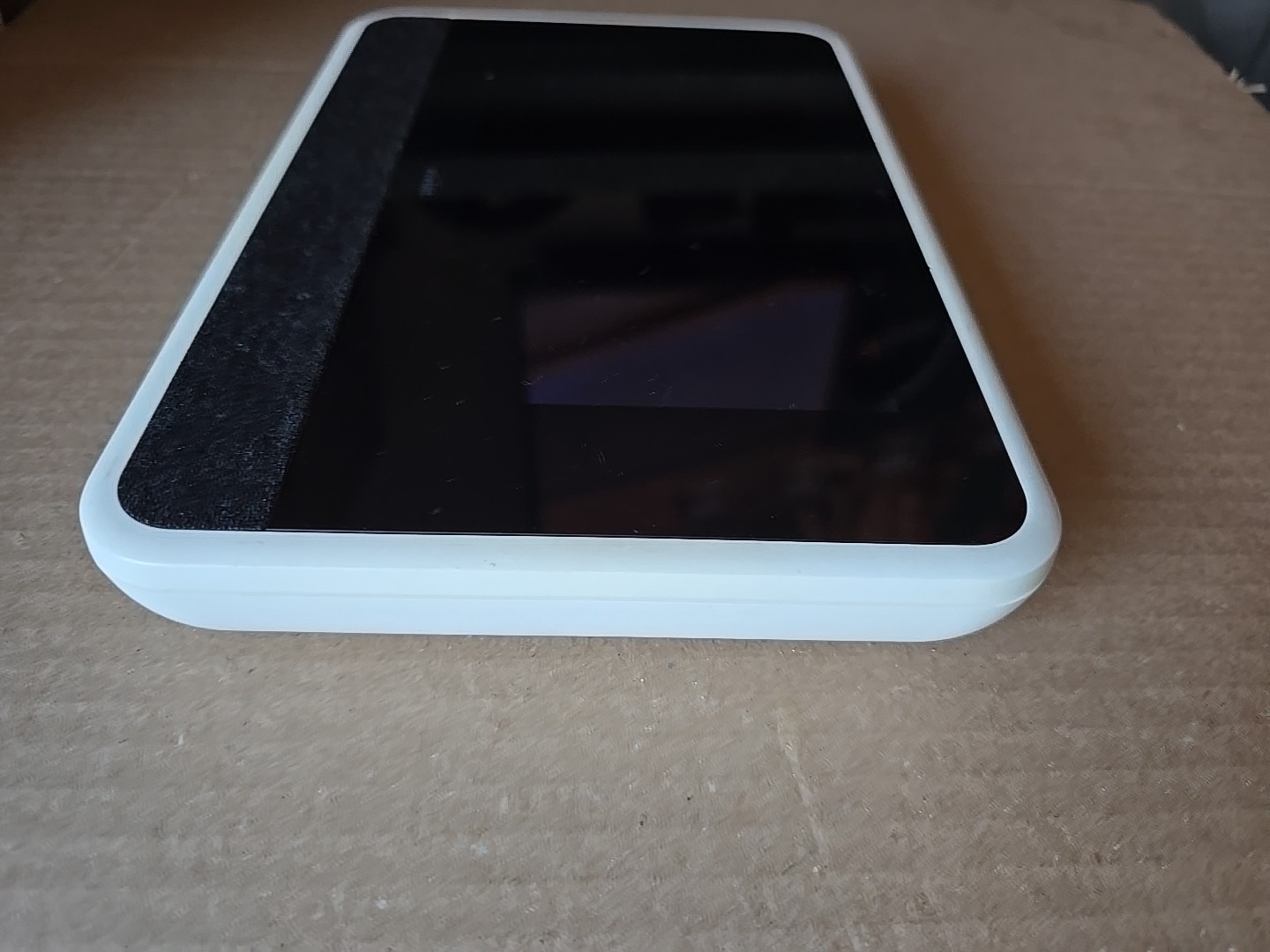Vivint Smart Hub Control Panel VS-SH2000-C00 Model CP04.