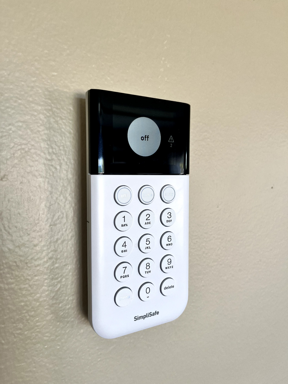 SimpliSafe Security System – 15-Piece Kit – Cameras + Sensors – Used 9 Months