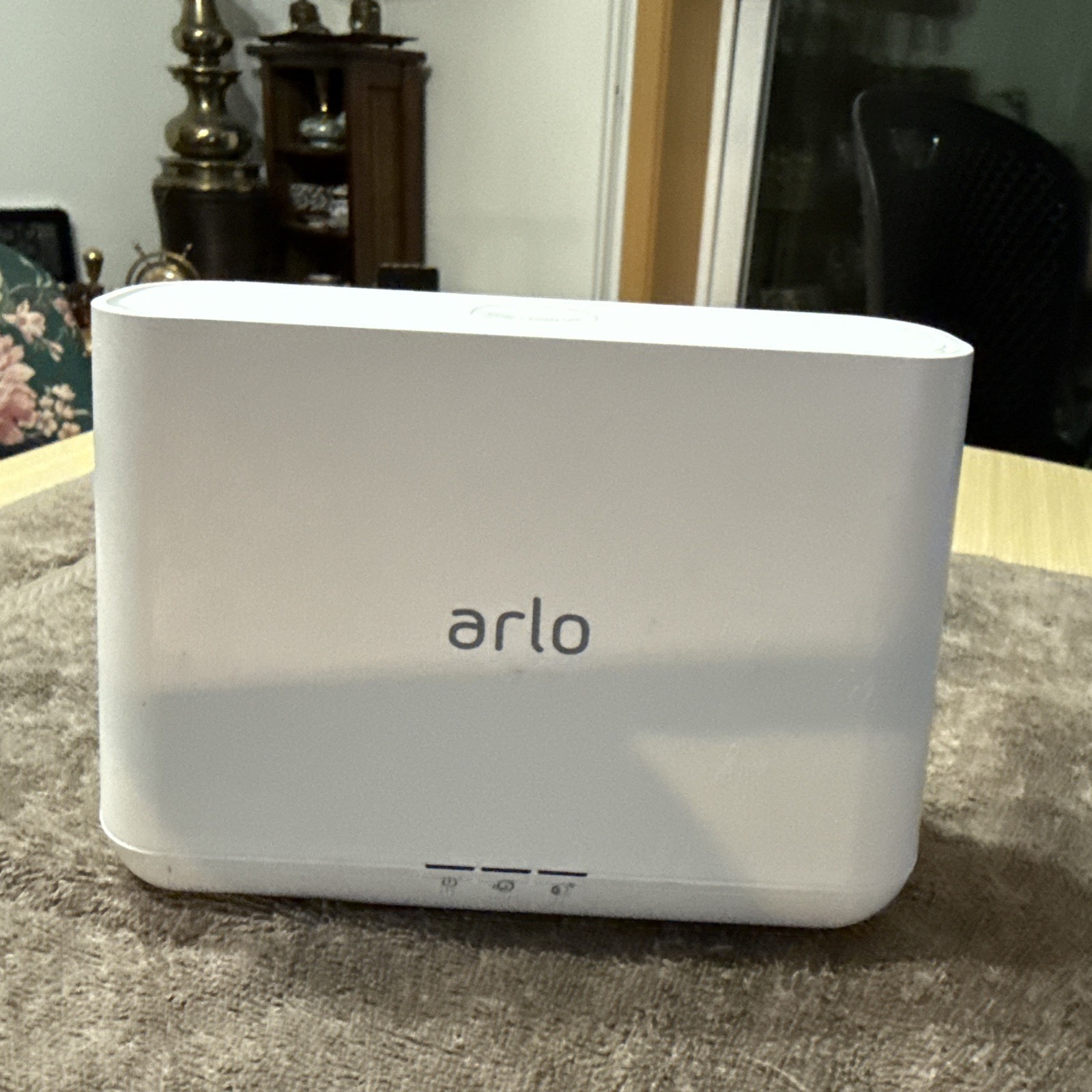 Netgear Arlo Pro VMB4000 Base Station