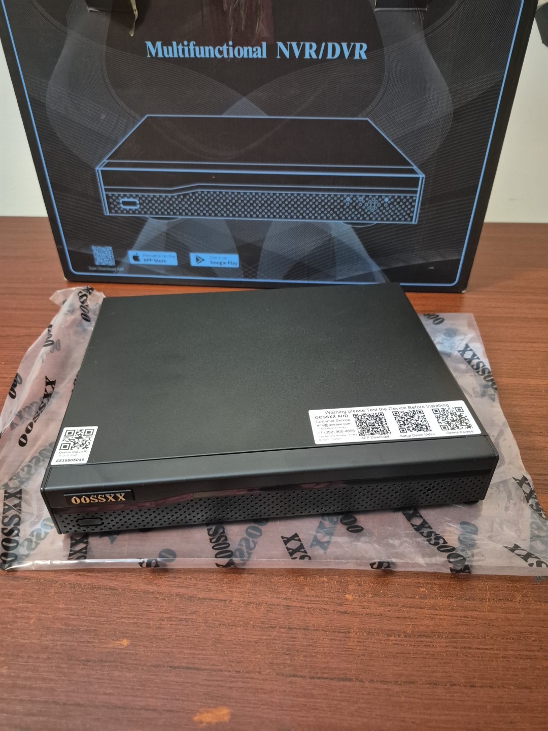 DVR 8-Channel Hybrid Capability 5-in-1 Digital Video Recorder 5.0MP HD Securi(No