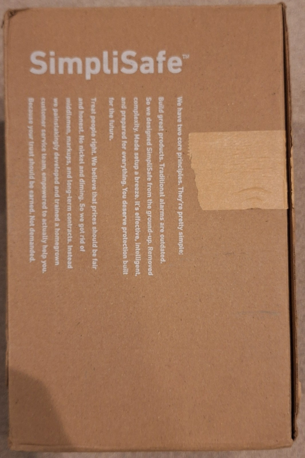 SimpliSafe Custom Home Security System (Model: SSCS3) and SimpliCam Model SSCM1