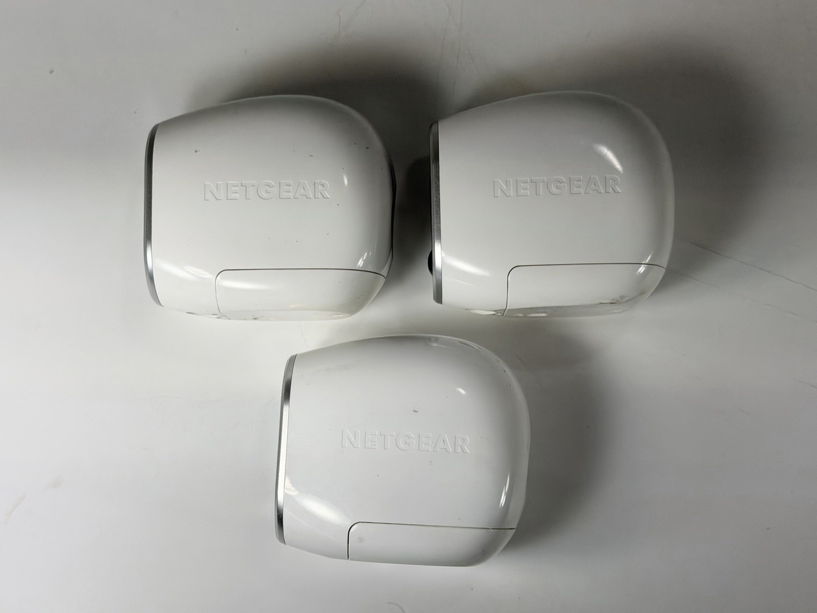 3x Netgear Arlo VMC3030 Indoor/Outdoor Add-On Security Camera – No Batteries