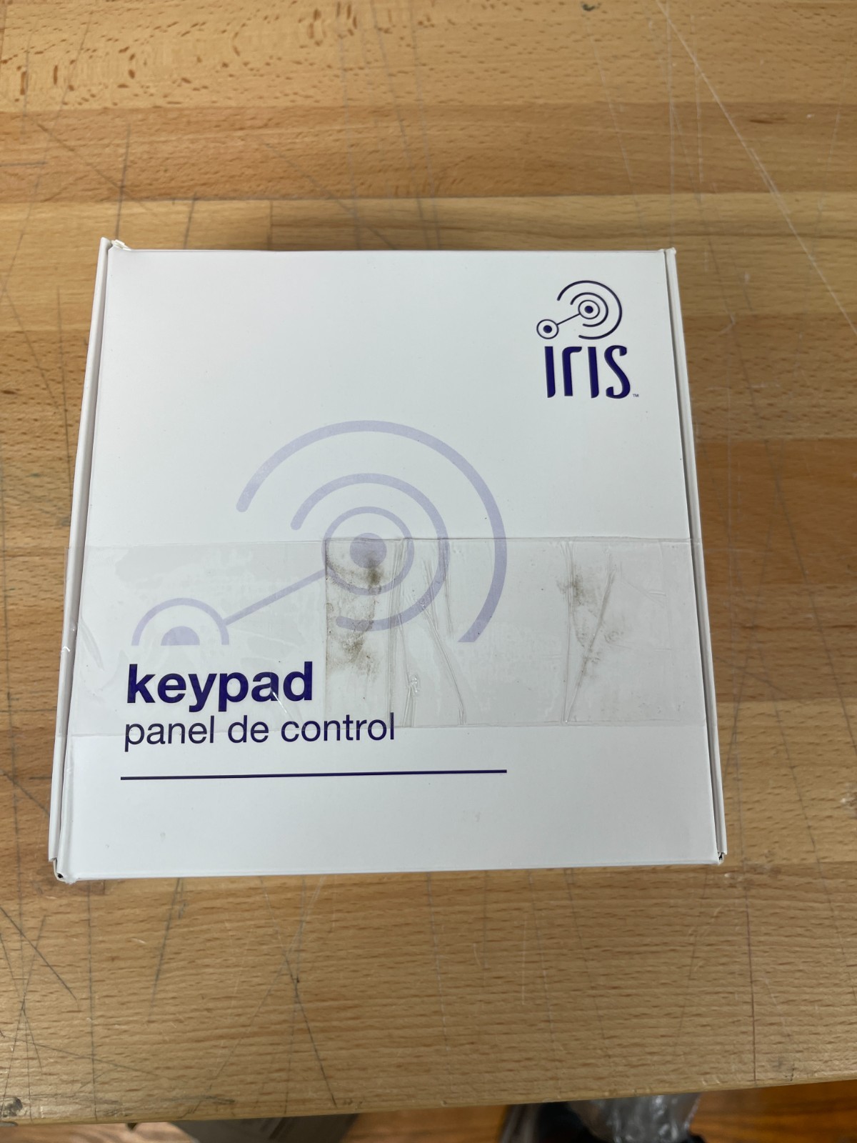 Iris Smart Home Security Keypad KPD800 TSA04-0 | 6 AA Batteries | Zigbee | Open