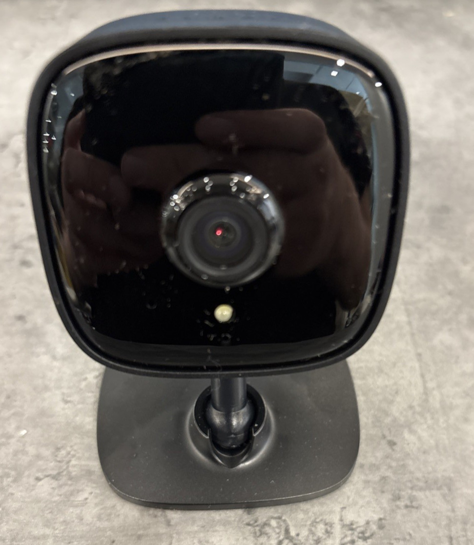 Tapo C101 1080P Indoor Wired Security Camera Baby Pet Monitor 2-Way Audio Night