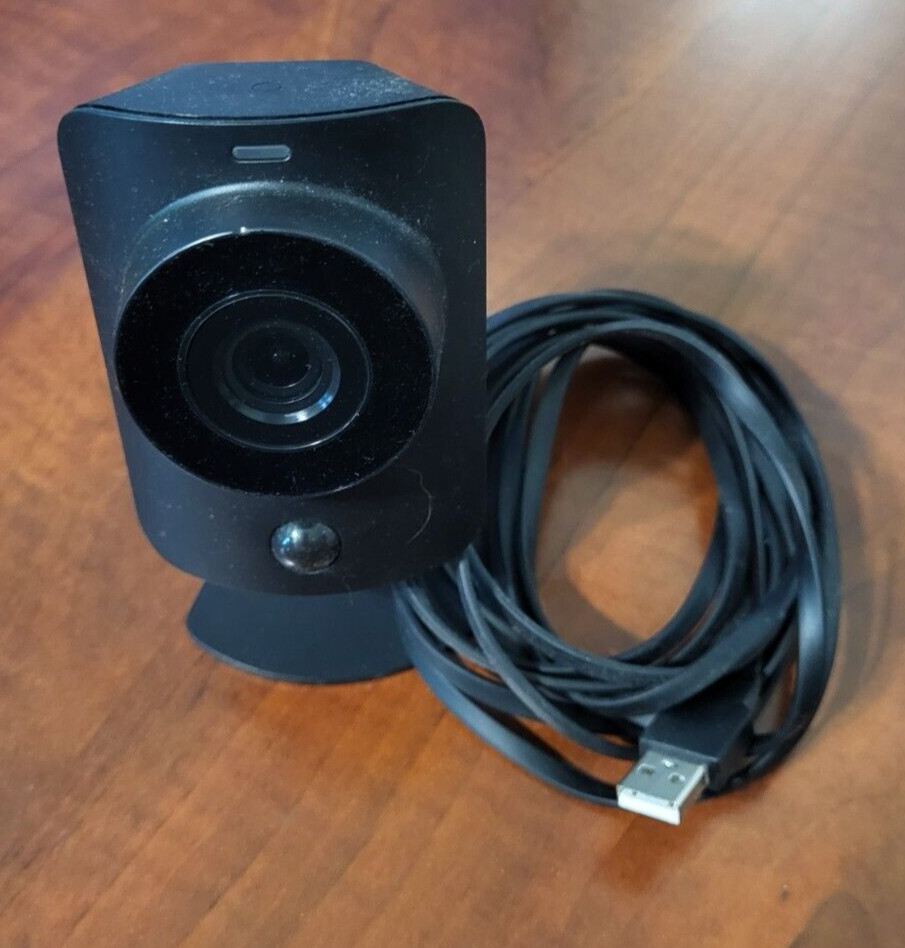 SimpliSafe Simplicam Security HD Camera (Indoor) Used SSCM1