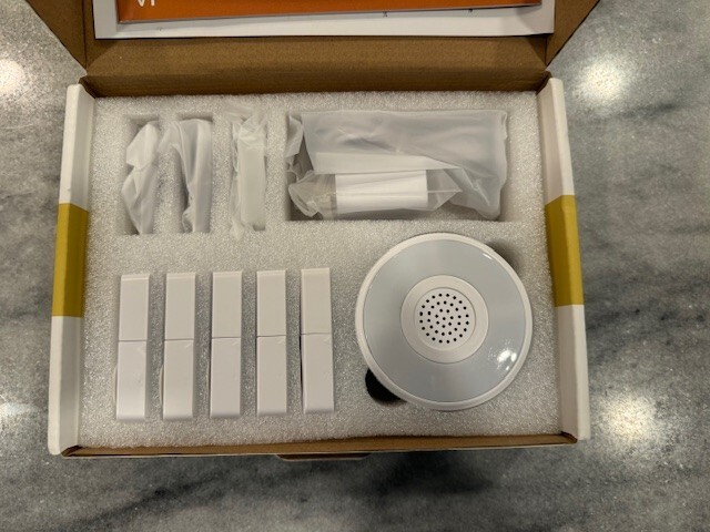 NEW Tolviviov Home Security 2nd Gen Alarm System 8 Piece Kit