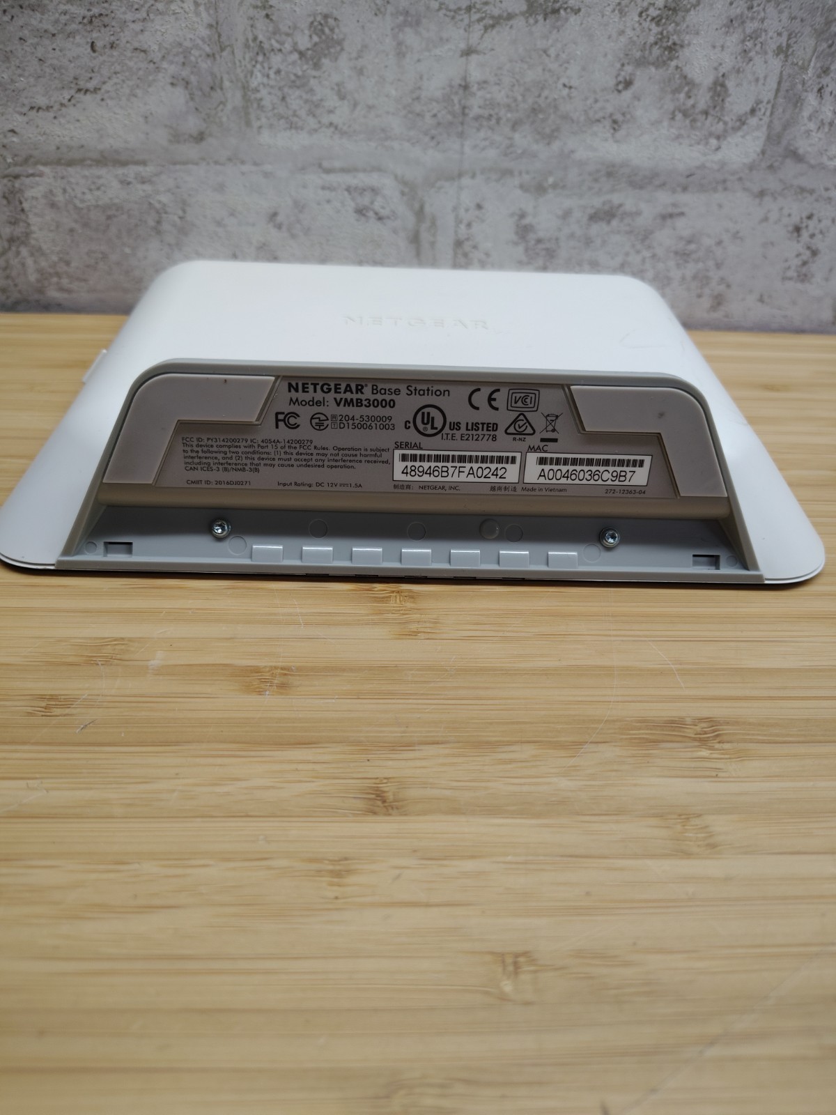 Netgear VMB3000 Base Station Wi-Fi Hub with Power Adapter