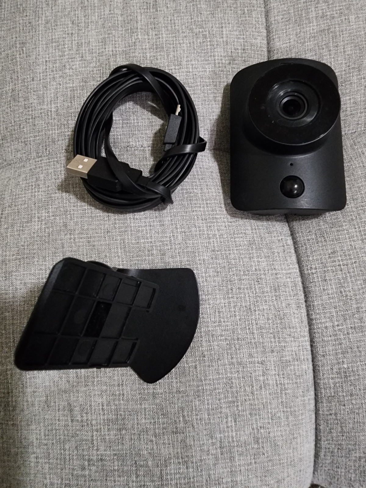 SIMPLISAFE SSCM2 1080p WiFi Security Cam.