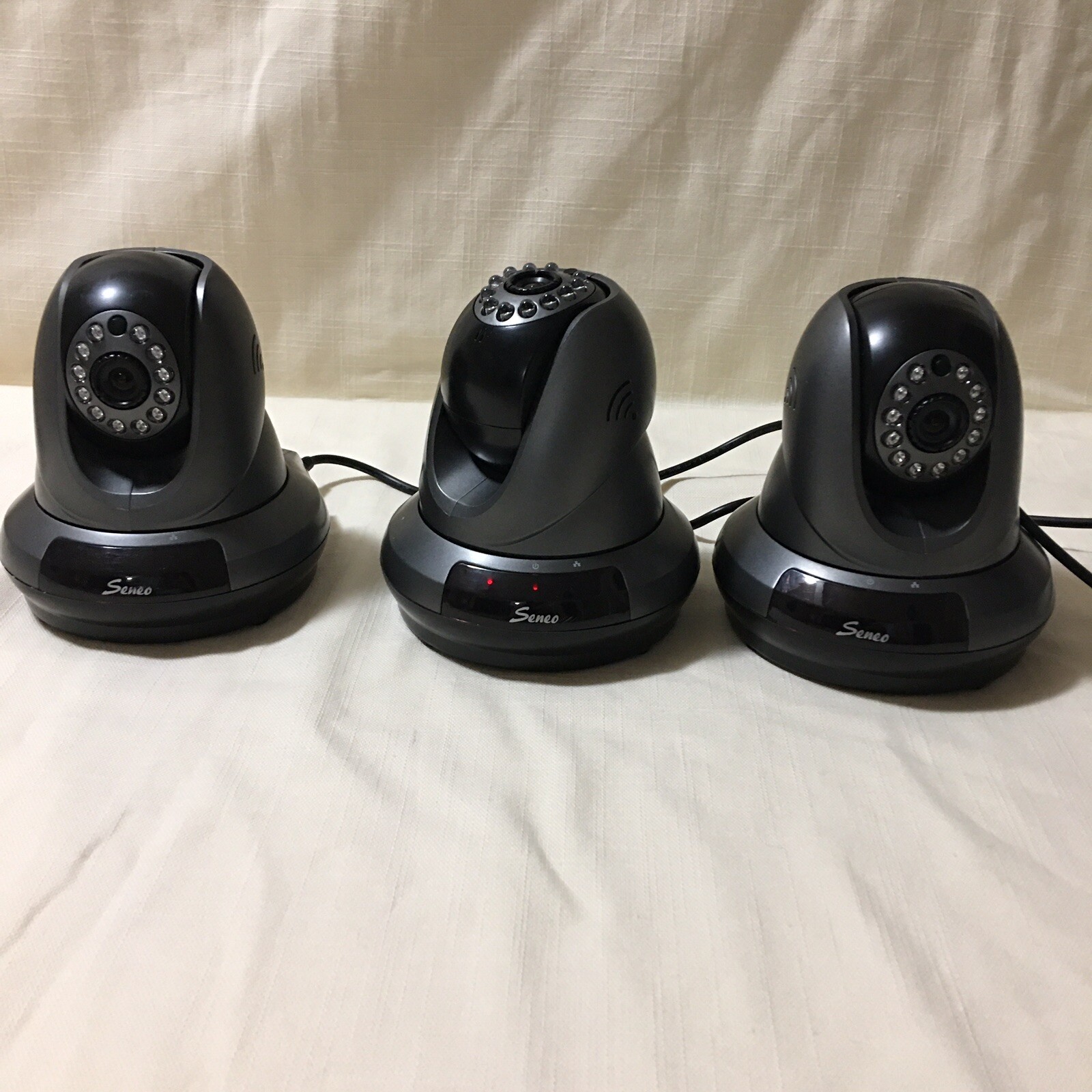 3 SENEO Cloud IP Security Cameras via IPhone Android IPad Thru Wireless or 3G