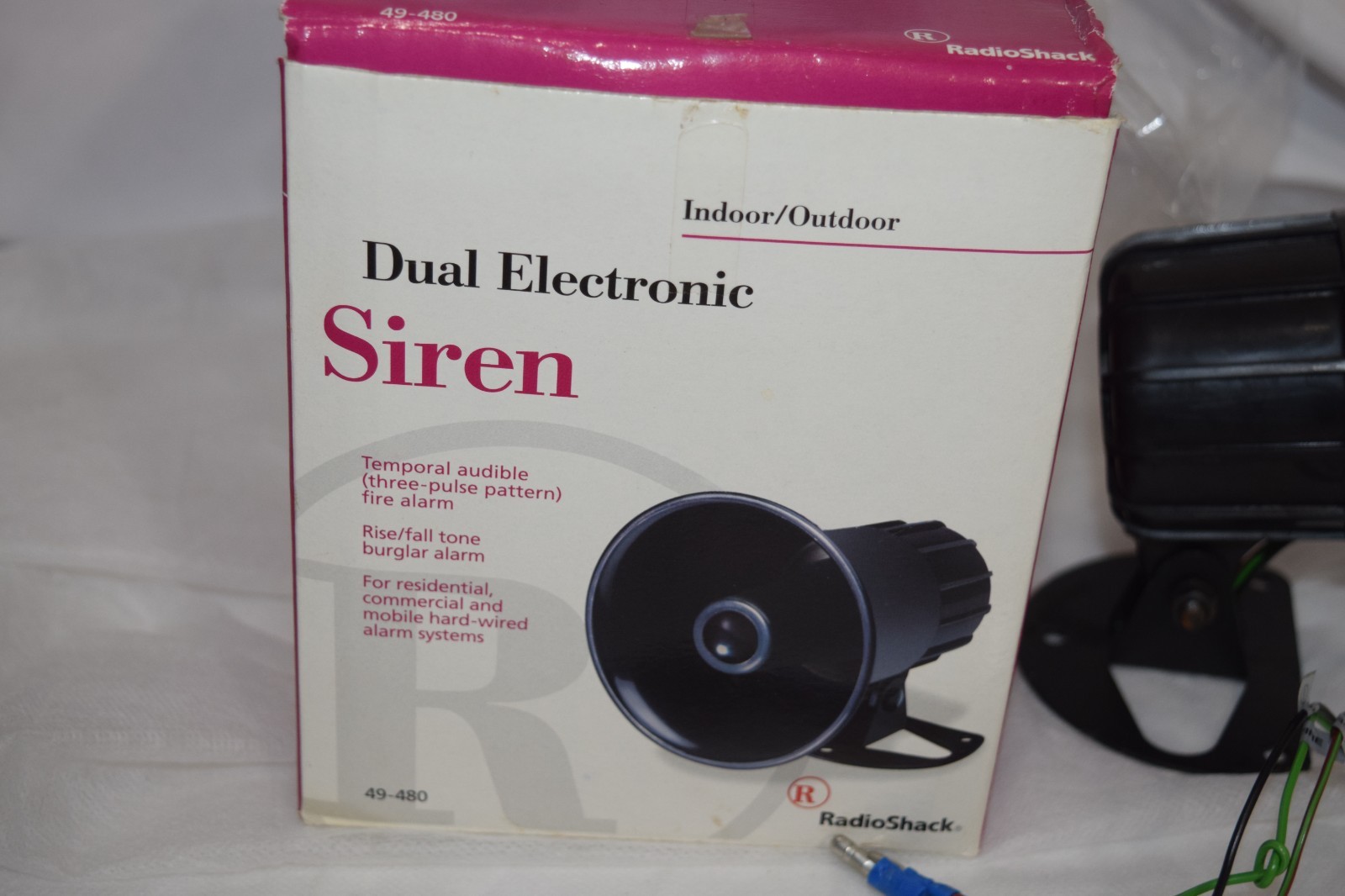 Vintage RadioShack 49 480 Dual Two 2 Electronic Siren Indoor Outdoor Box Unused