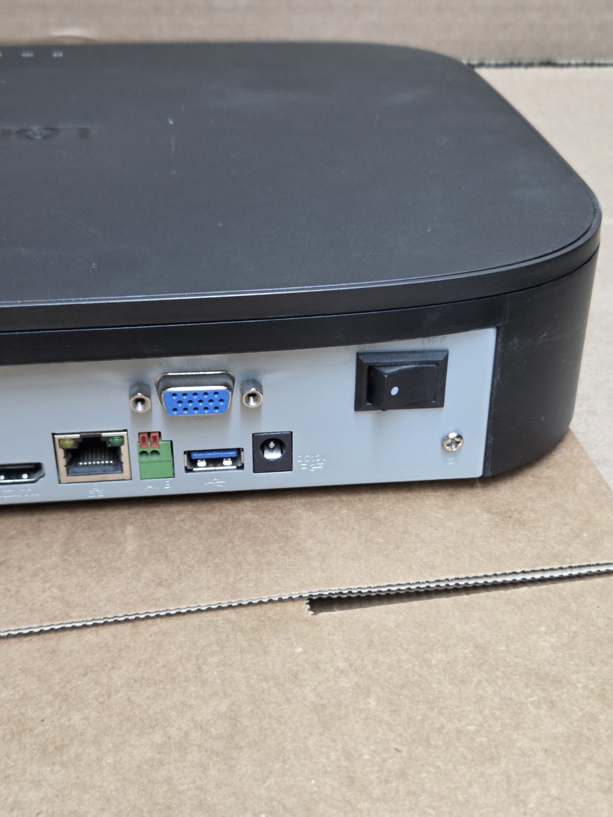 Lorex D841A8B-Z 4K 8Ch Analog Ultra HD DVR 1 HDD 2TB / DVR ONLY