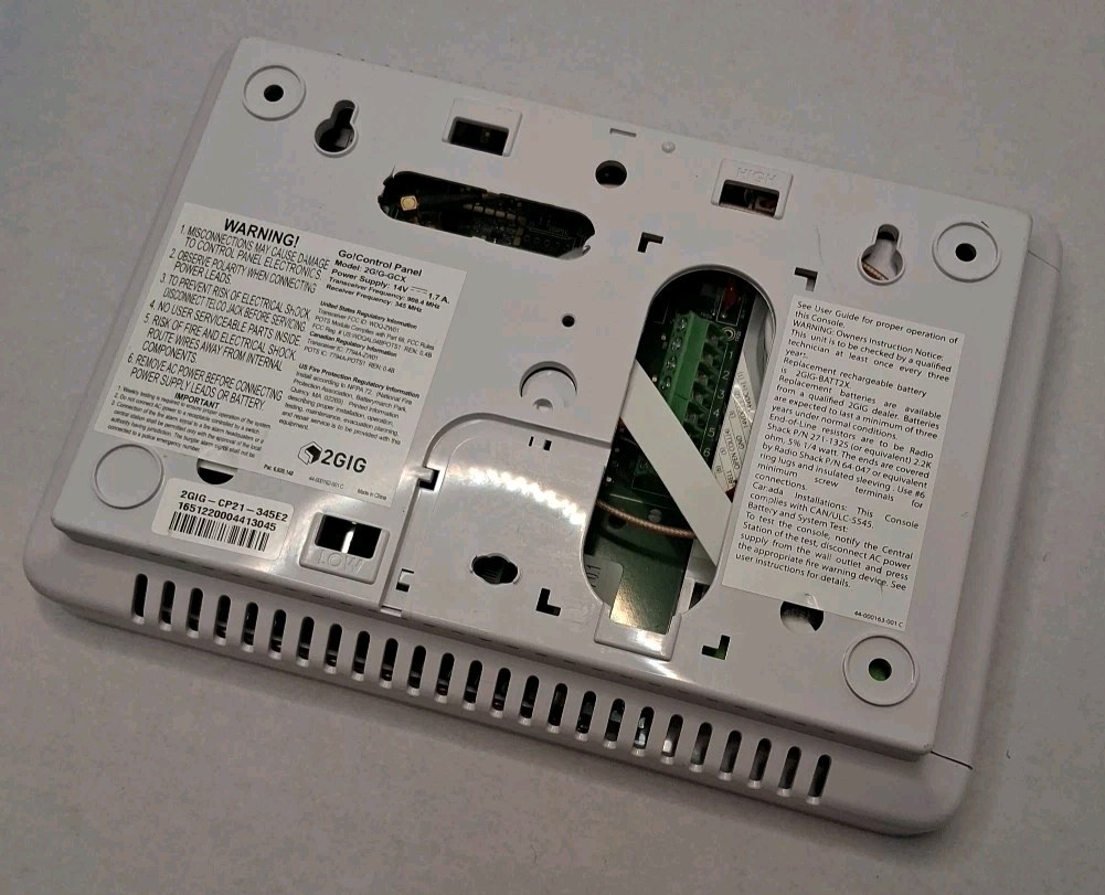 2GIG Alarm System 2GIG-GCX, Door/Window Sensors, Smoke Alarm, Motion Detector