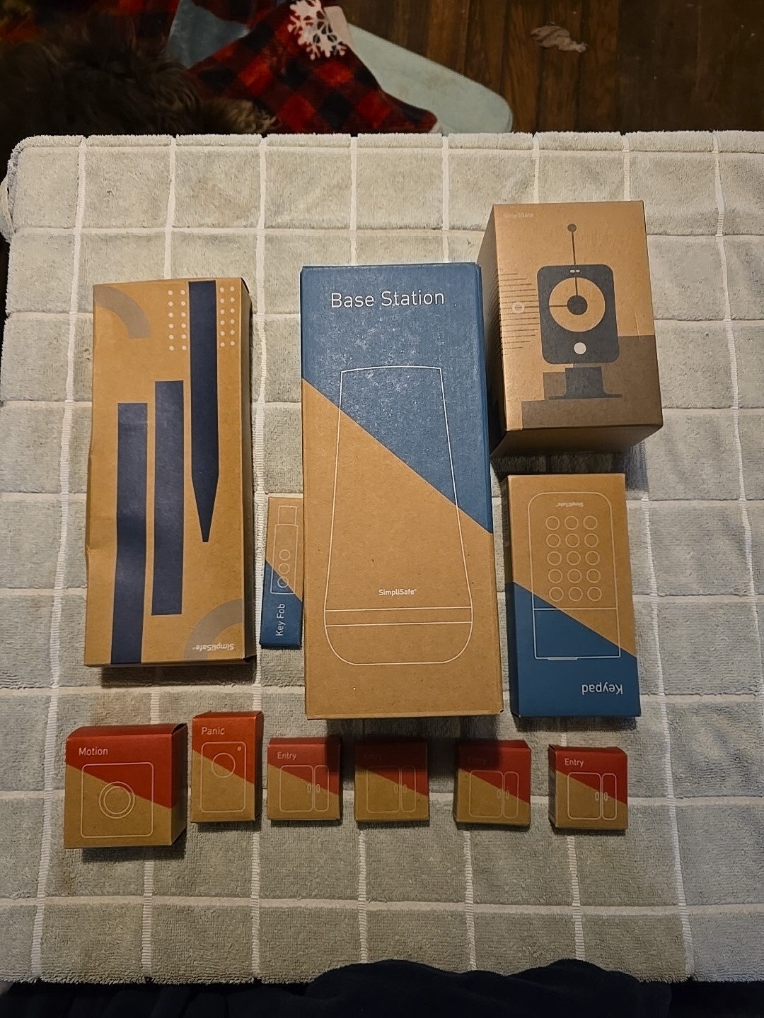 SimpliSafe Home Security System With Indoor And Outdoor Cameras 10 Piece Kit