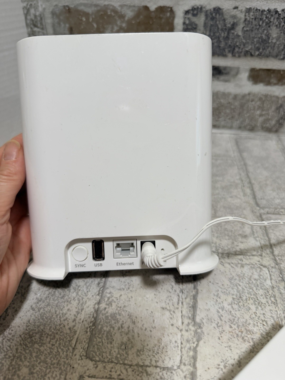 Netgear Arlo VMB4540 Smart Hub Base Station w/ Power Cord