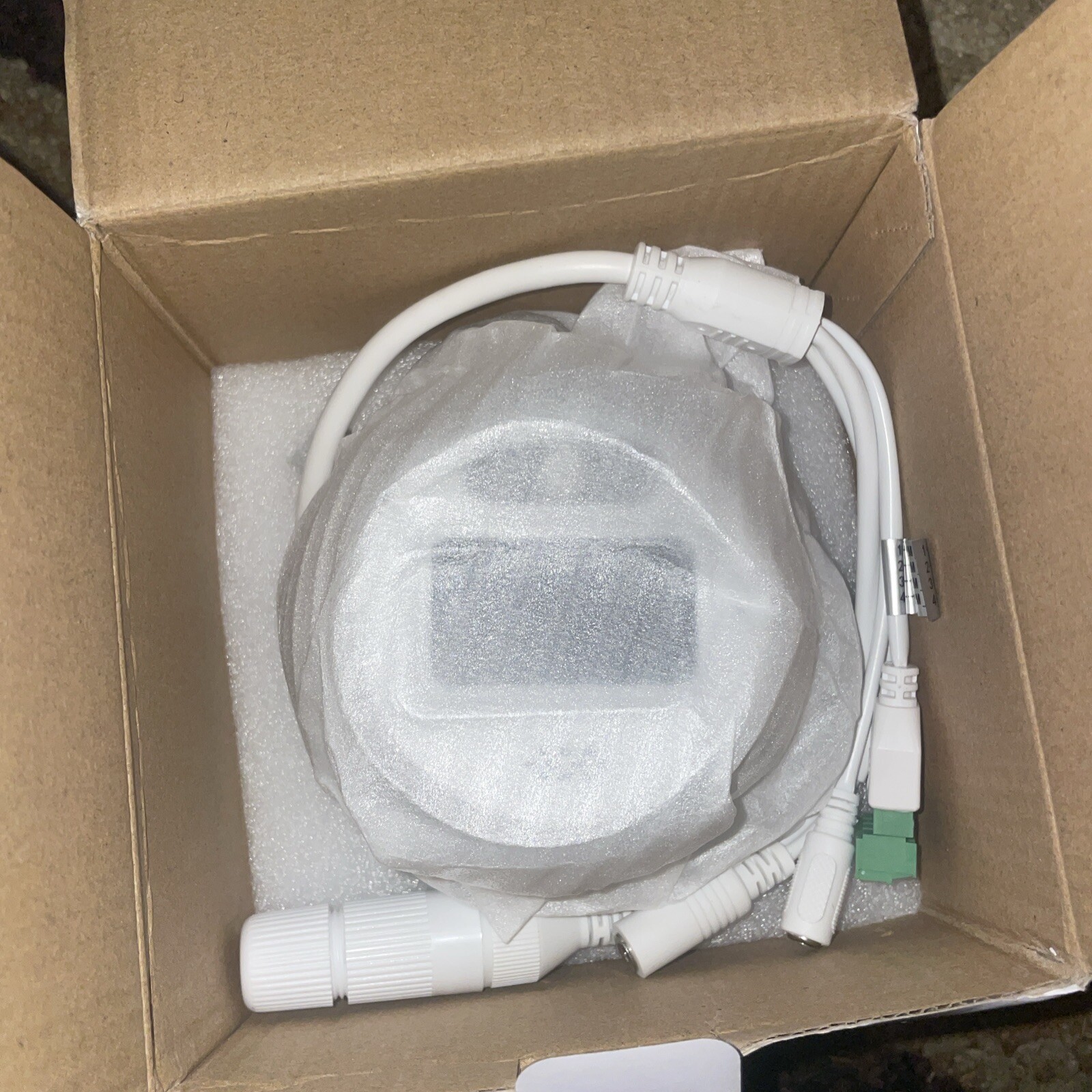 PAR-P4TXIRA2812NH-AI2Way : 4 Megapixel Motorized Auto-Focus Turret, 2.8-12mm