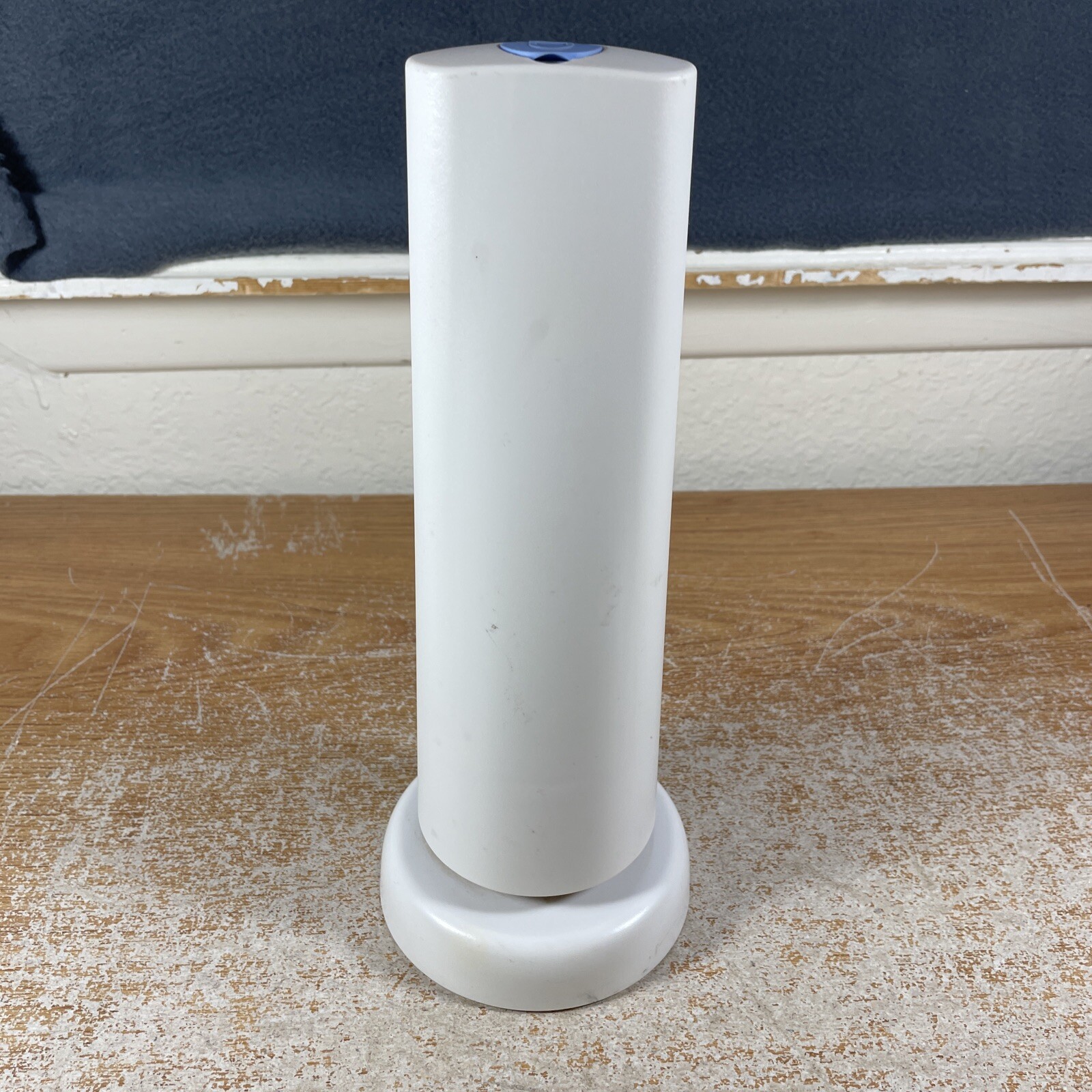 SimpliSafe Base Station BS2000 1st Generation Home Security with Power Supply