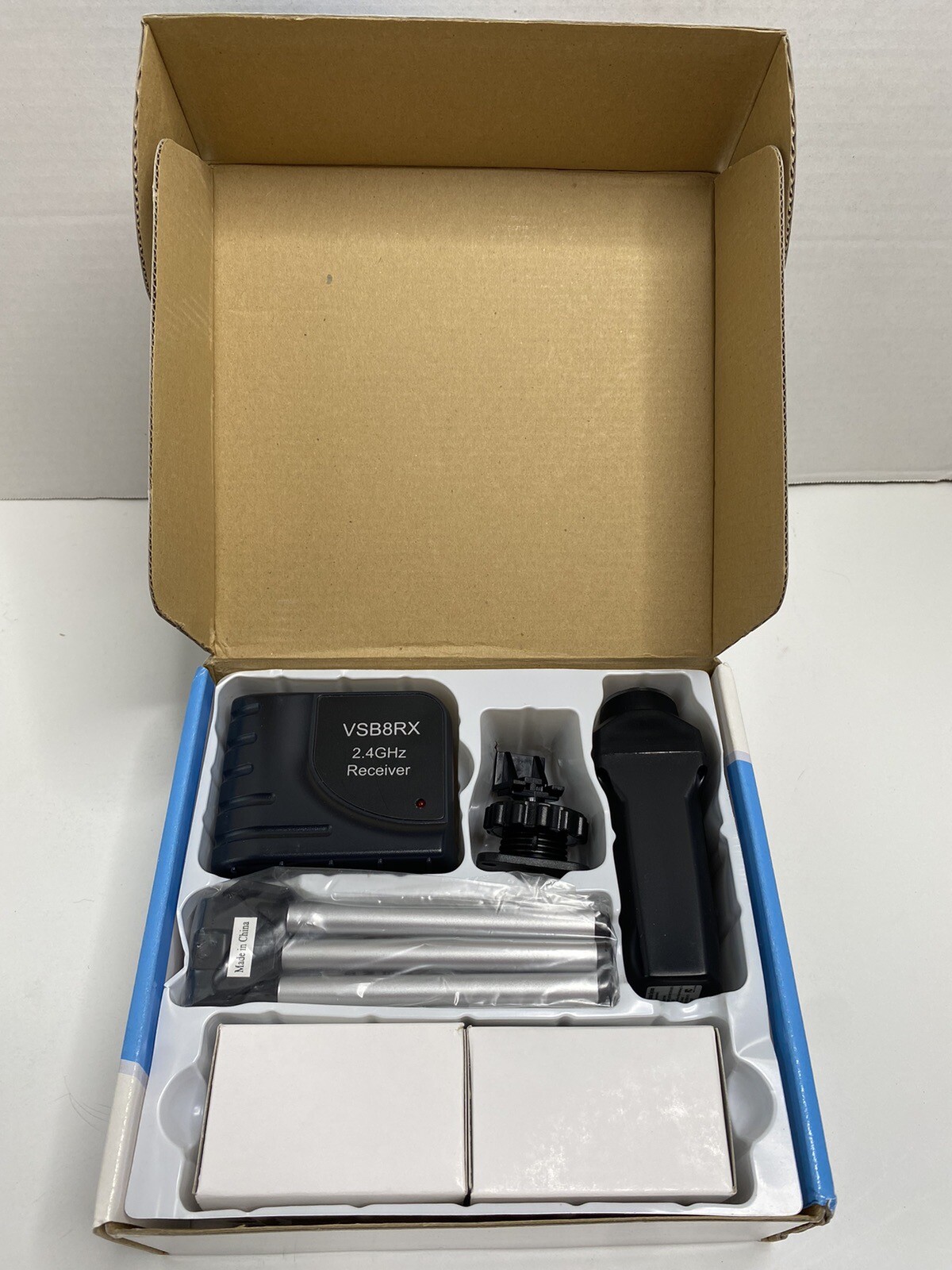 TDE Systems Family Monitoring System 2.4 GHZ Color Video System Untested New Box
