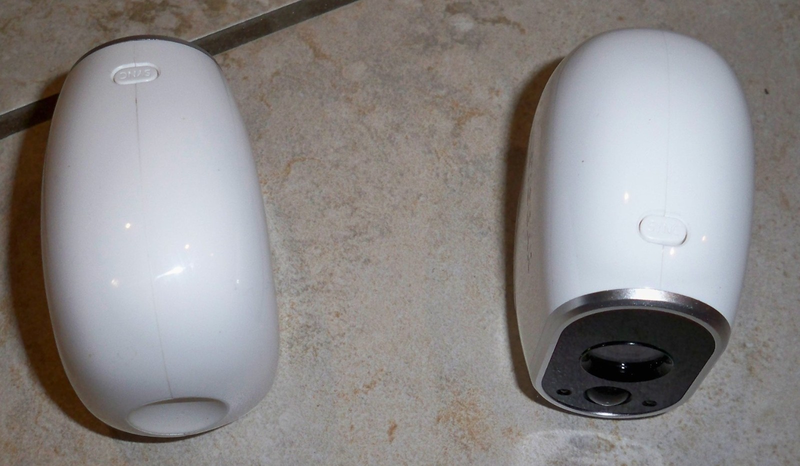 (2) Arlo NETGEAR VMC3030 Add-on HD Security Camera w/ Batteries UNTESTED