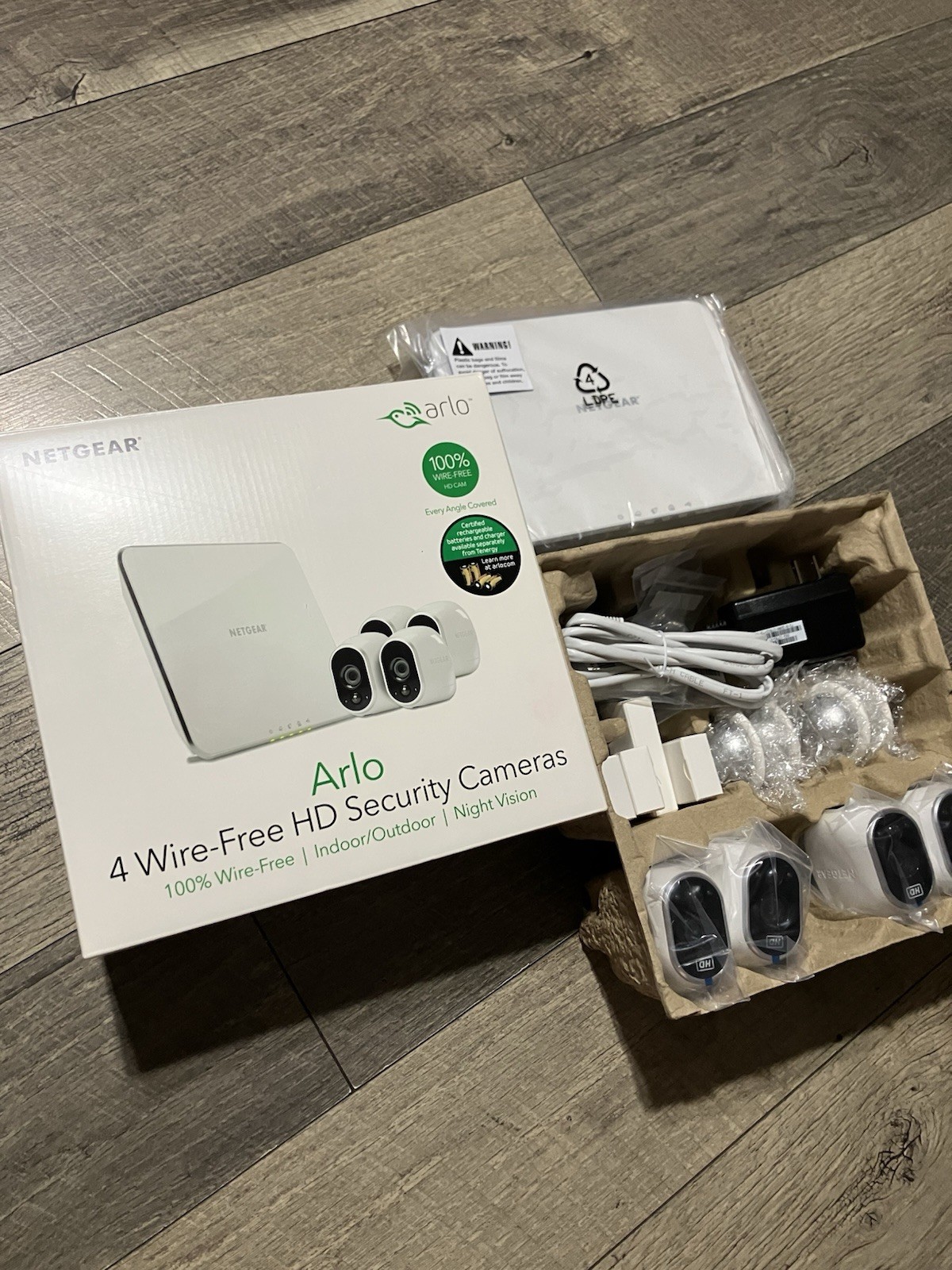 Netgear Arlo 4 wire-free HD Security Cameras VMS3430-100NAS (New, Open Box)