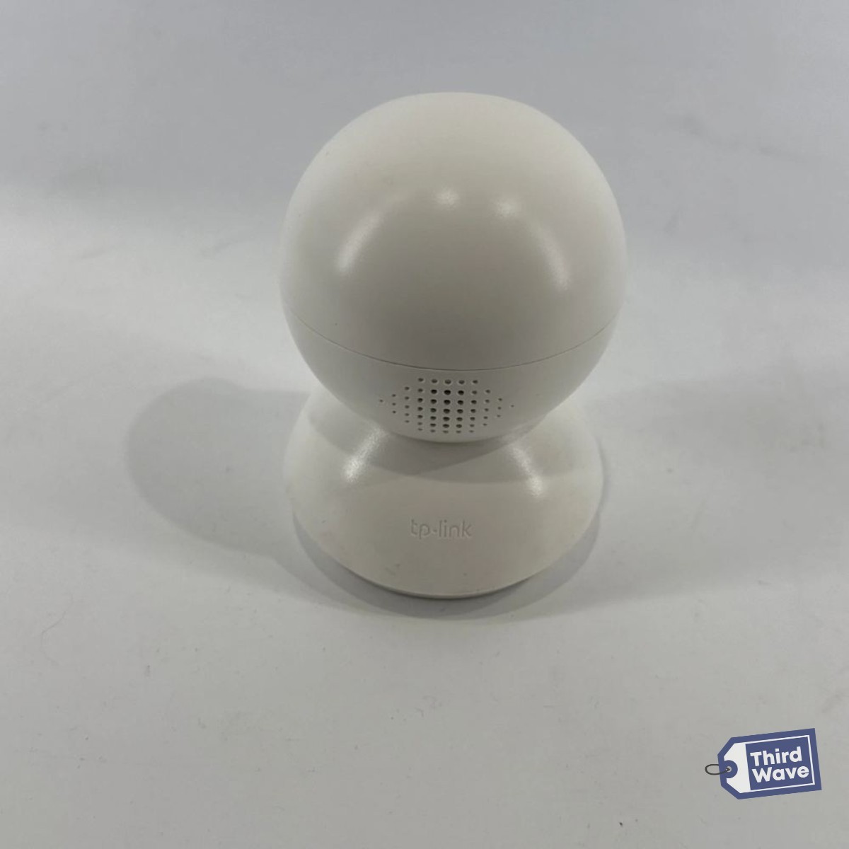 (BROKEN) TP-Link Tapo C200 Security Camera Pan Tilt Wi-Fi Motion Night Vision