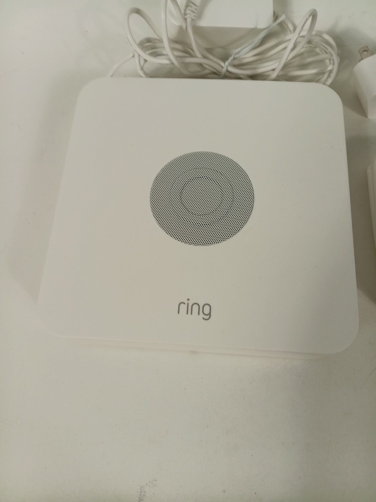 Ring Alarm Base Station US 4HB1U9-0EN0 w/ Ring Keypad 5AT2S7 [2nd Generation]