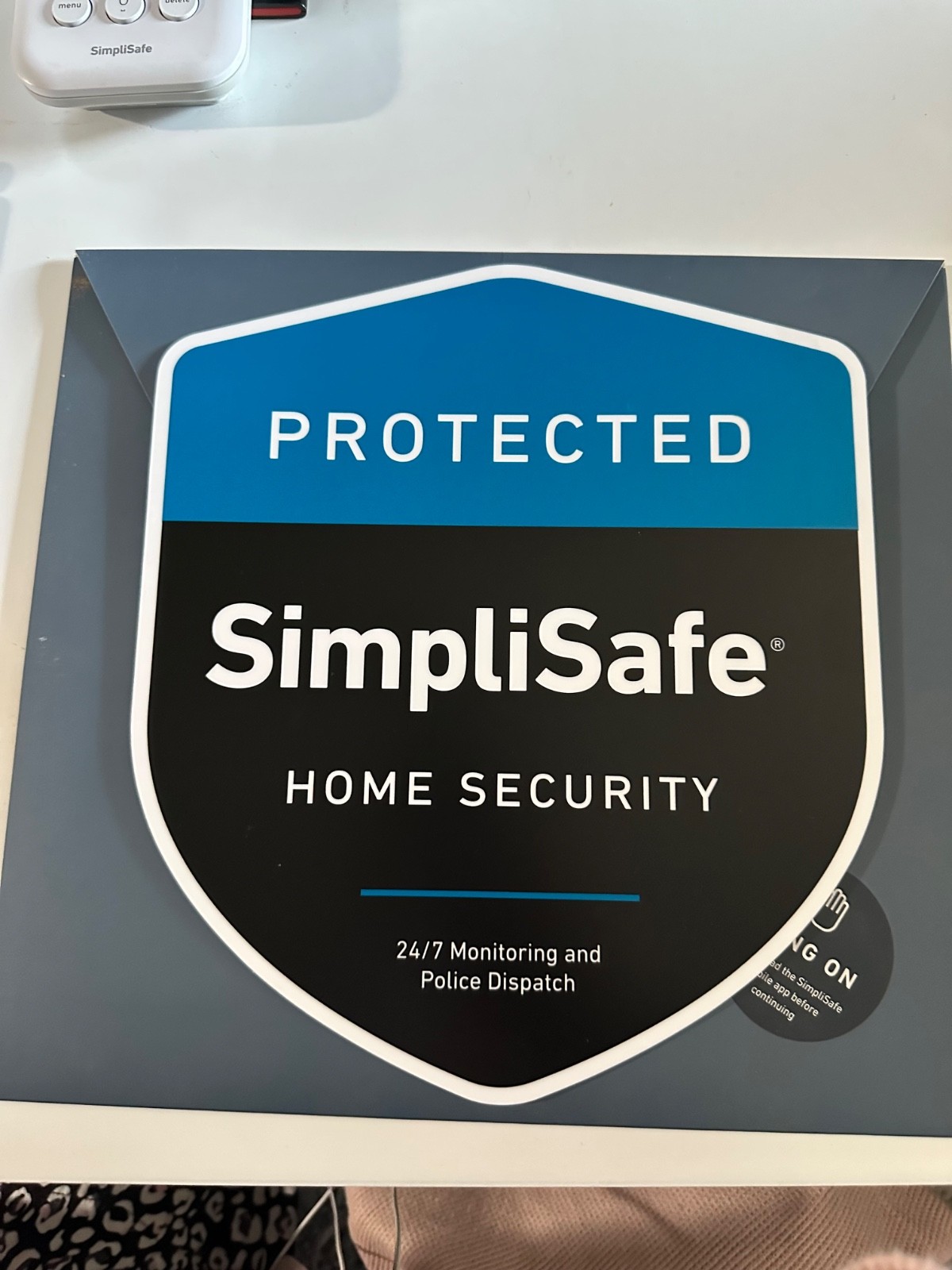 SimpliSafe Wireless Home Security Kit with Alexa and Google – 10 Piece