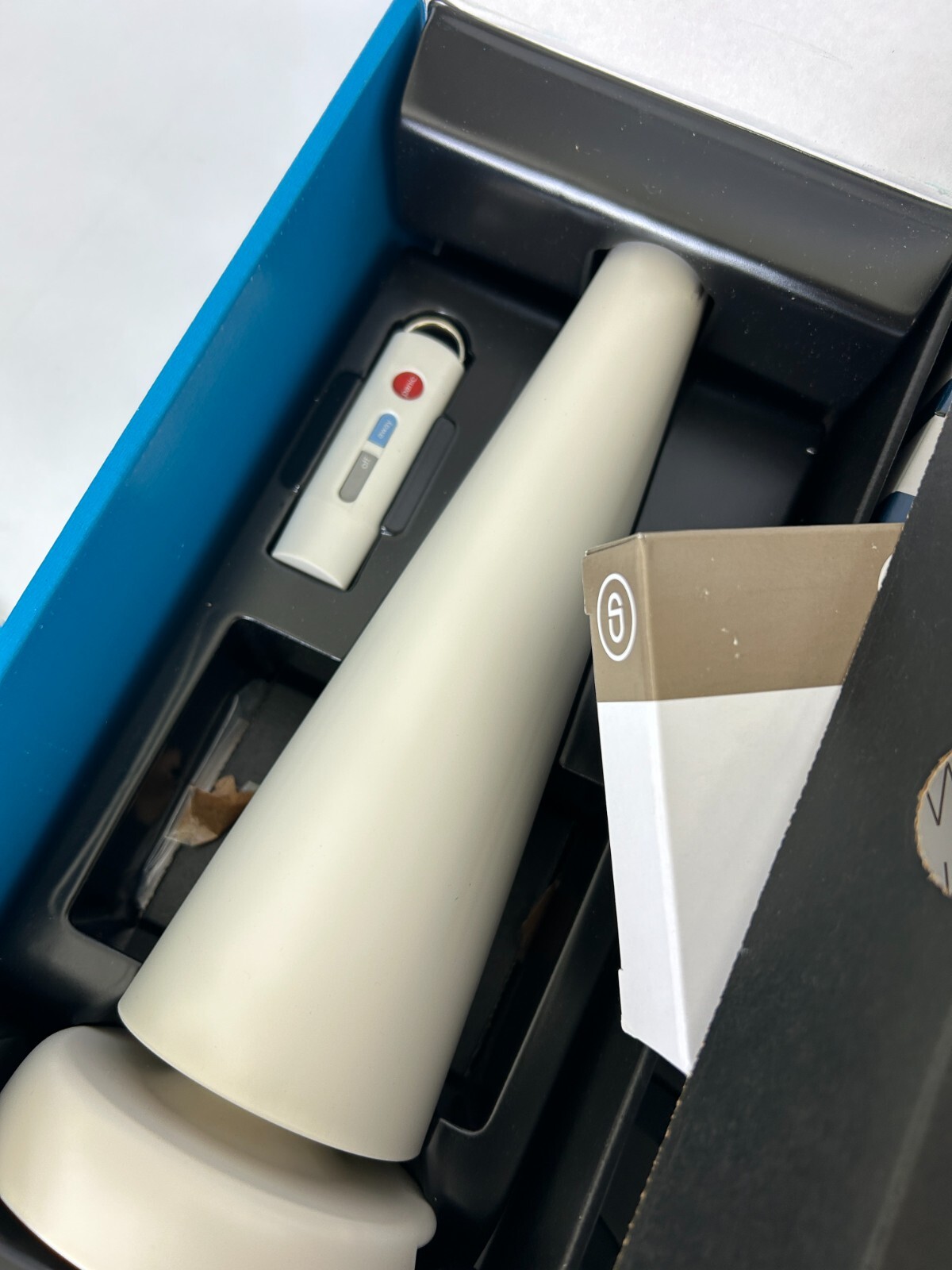 SimpliSafe DIY Home Security Kit