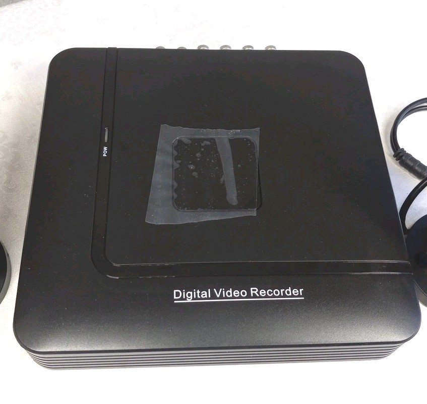 CCTV Security Camera System 4 Cameras Digital Video Recorder Wiring 2 Chargers