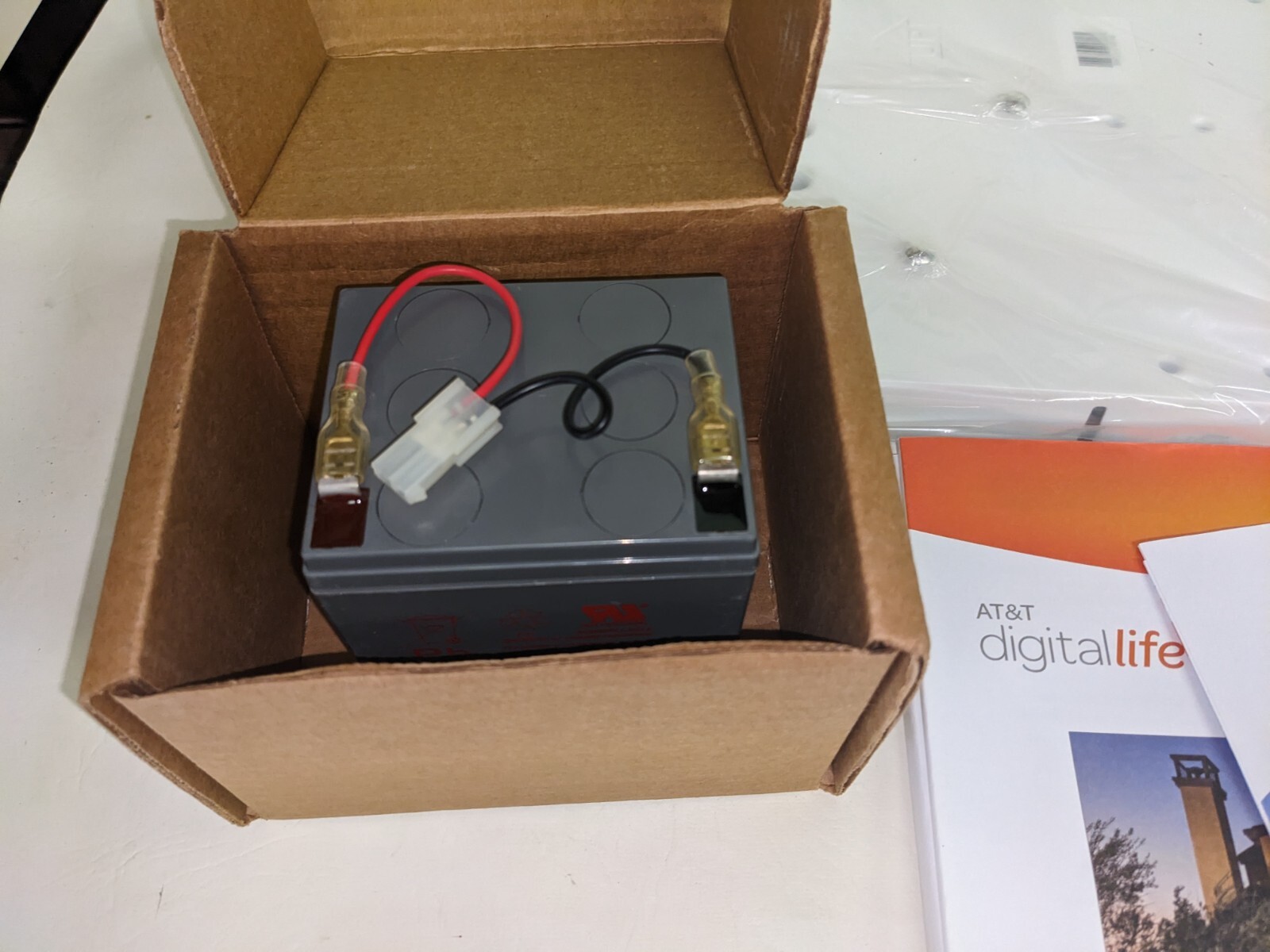 NEW!!! AT&T Digital Life Hub – Home Security System Model DLC-100 (1E)