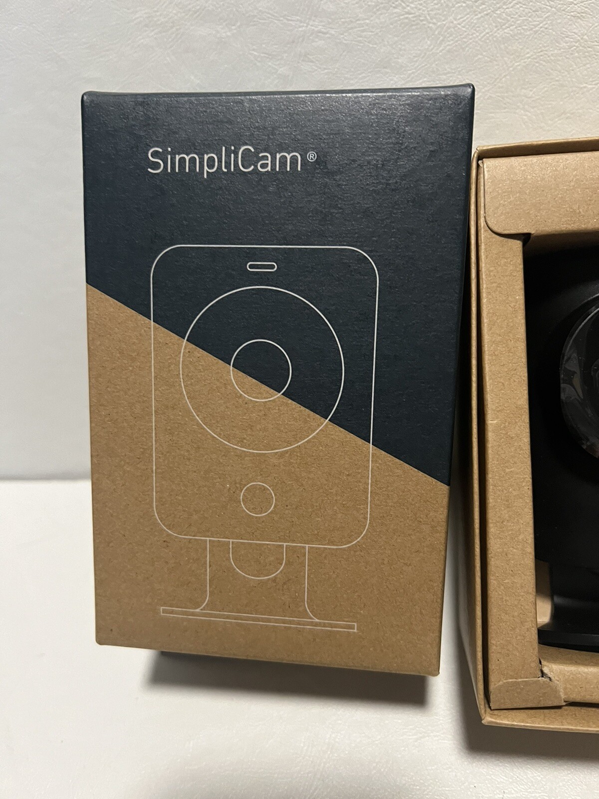 SimpliSafe SimpliCam Indoor Camera Wi-Fi HD Security Camera SSCM1