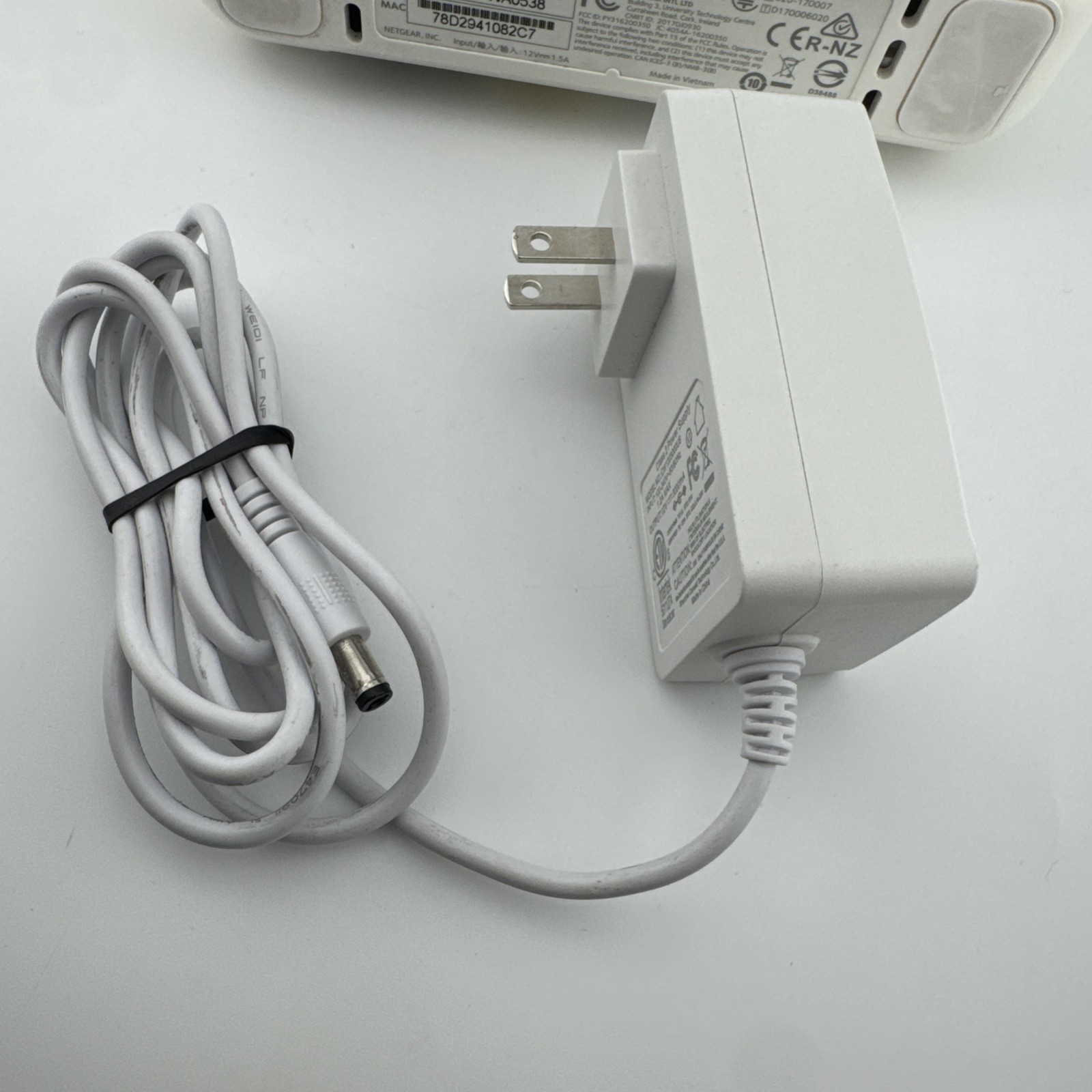 Netgear Arlo Pro VMB4000 Wireless Security Camera Base Station w/ AC Adapter