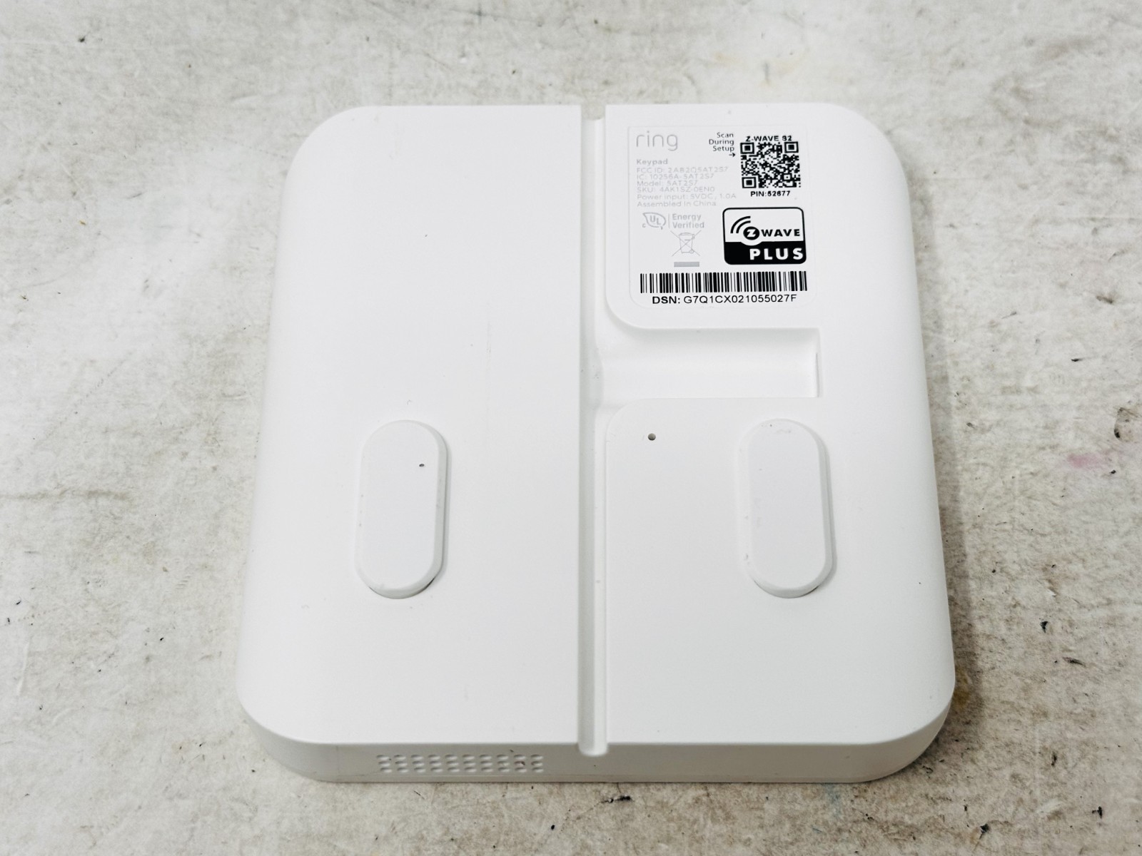 Ring Alarm Base Station US 4HB1U9-0EN0 w/ Keypad 5AT2S7 & Range Extender