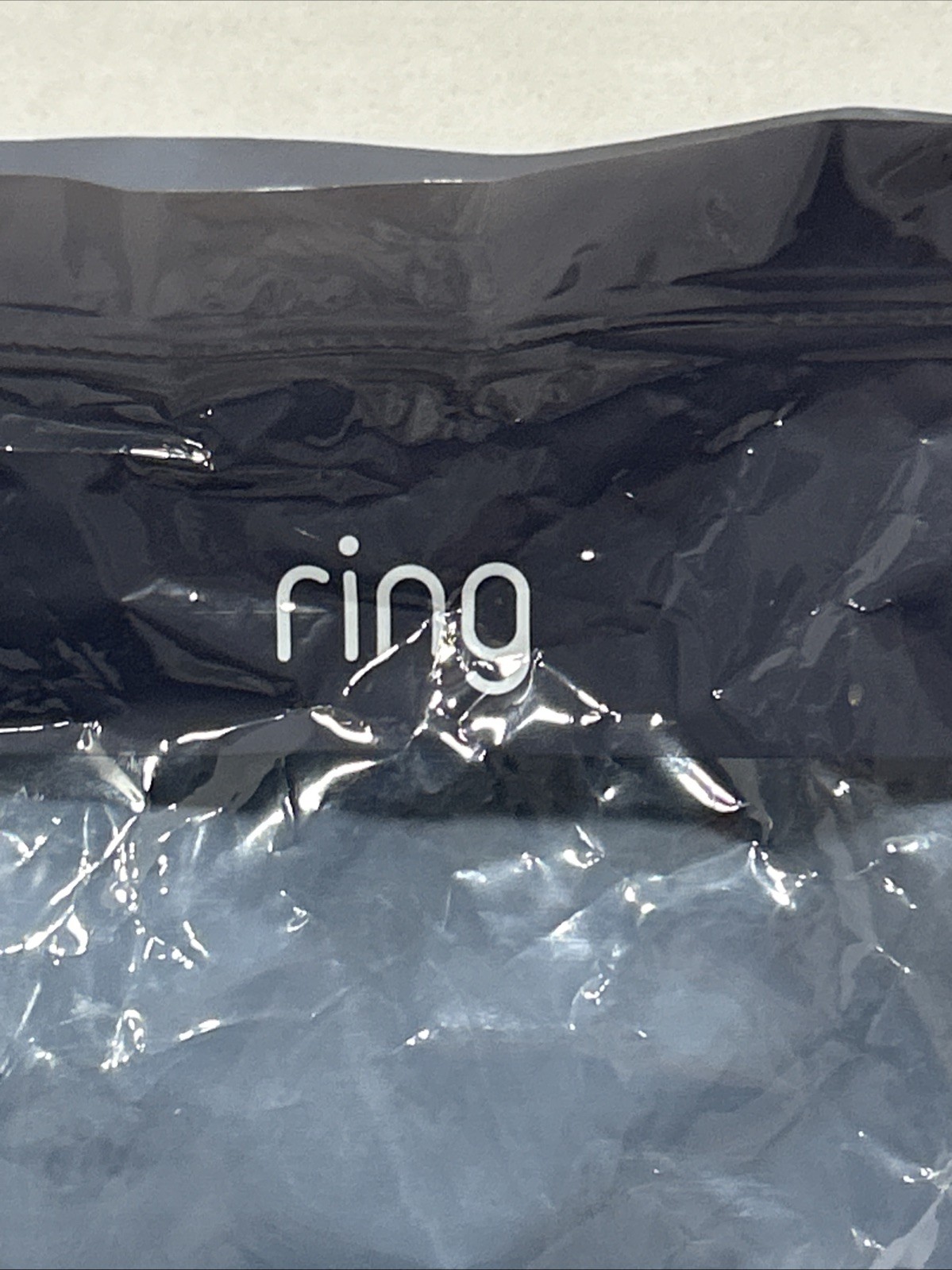 Ring Plug-In Mount for Floodlight Cams – White US Open Box NEW