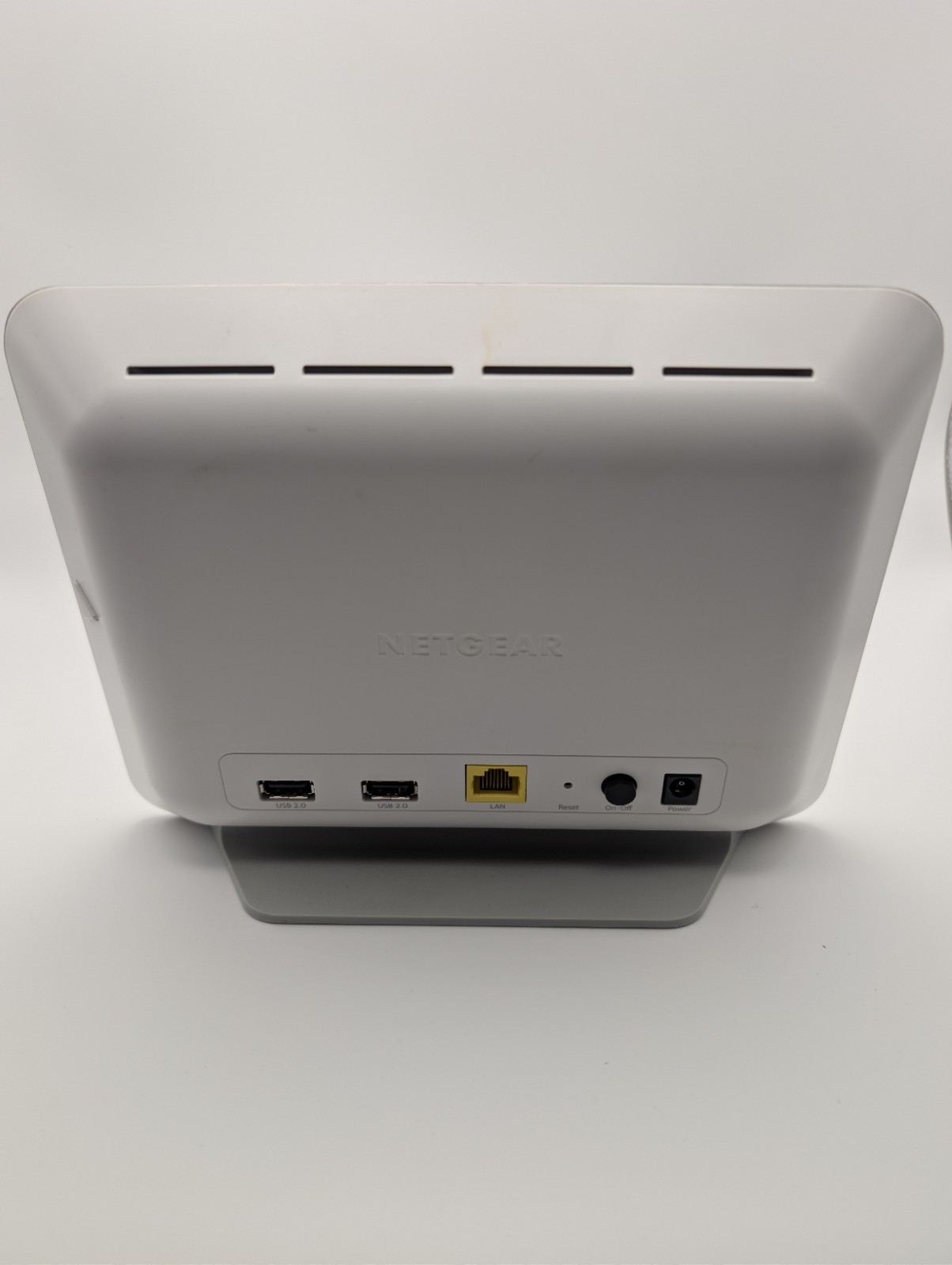 Netgear Security Base Station Wireless WiFi Router VMB3000 Power Adapter and LAN