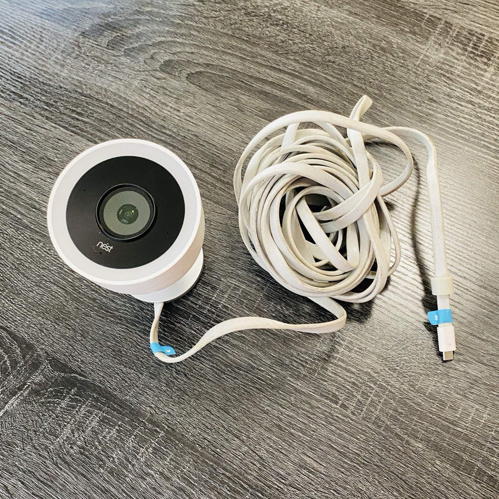 Google Nest Cam Outdoor White Classic Smart HD Security Camera With Cable
