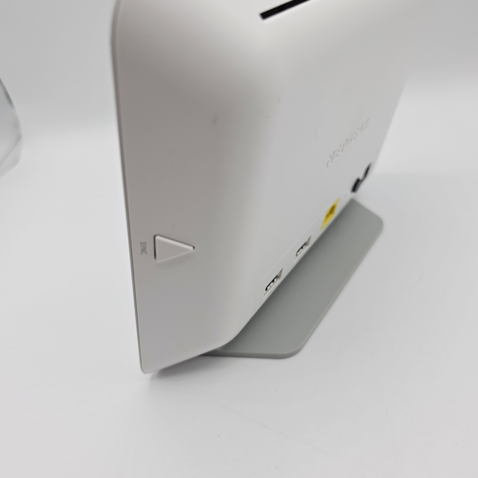 Netgear Arlo VMB3000 Smart Home Base Station W/ AC Power Adapter