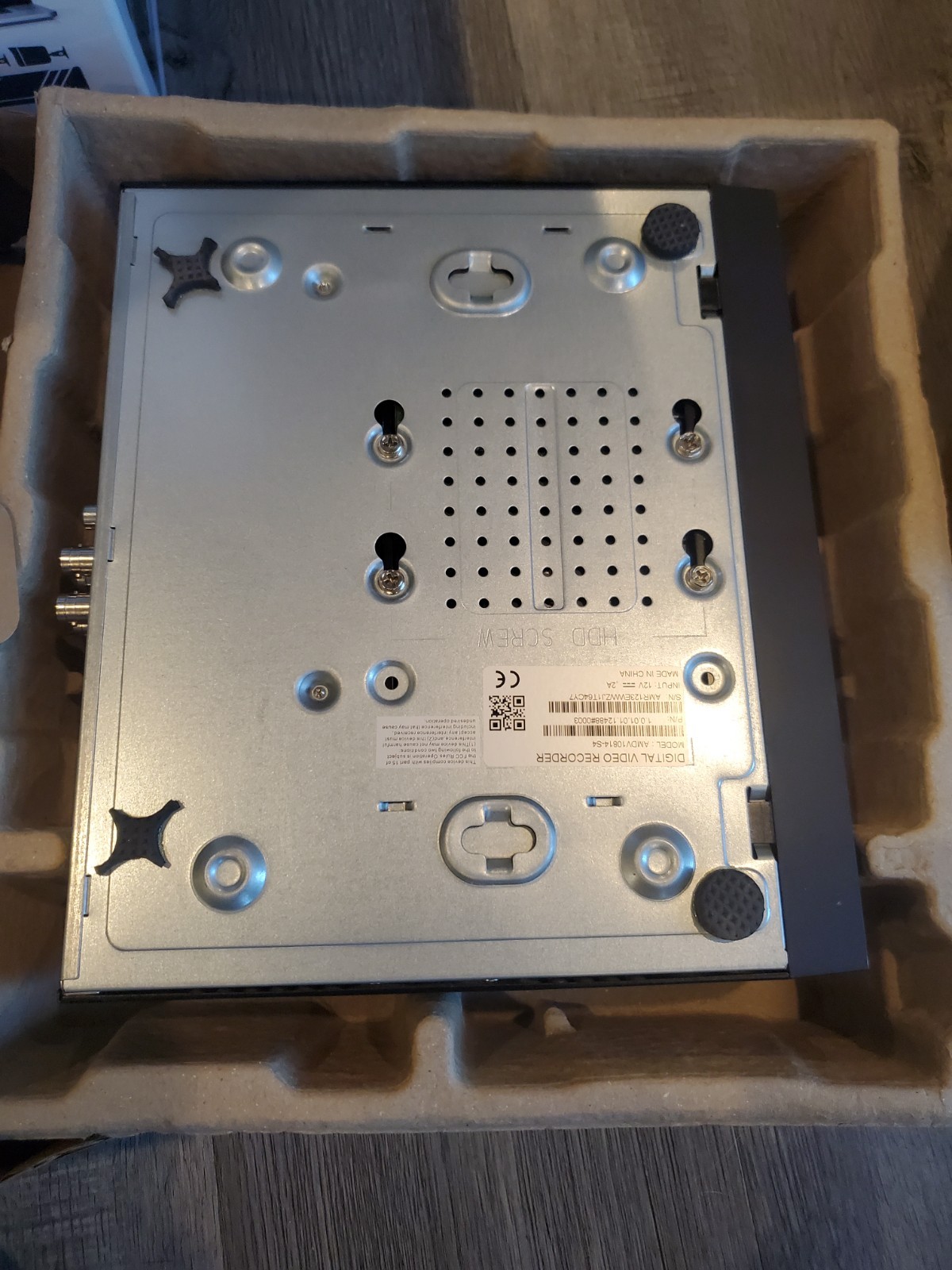Amcrest AMDV10814-4B-B Set of 4 Bullet Video Security System OPENish PLEASE READ