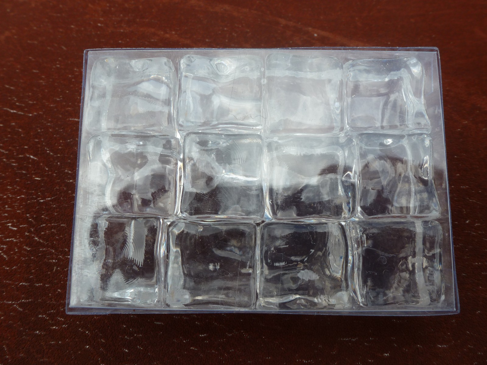 Home Security Fake Faux Acrylic Ice Cubes Crystal Clear 12 Pack 3/4 Inch Square