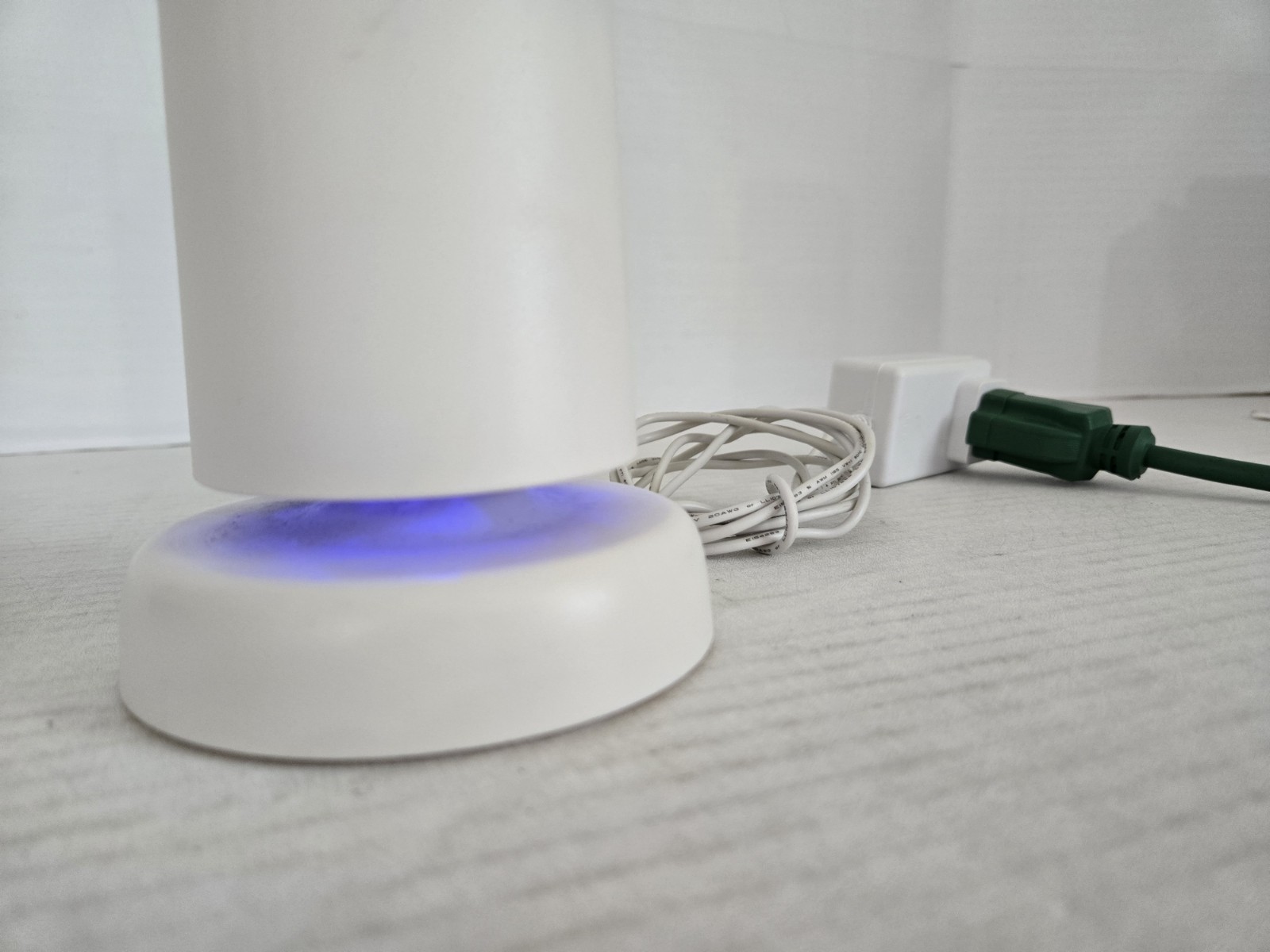 SimpliSafe Home Security System Base Station BS2000 1st Generation FREE SHIP