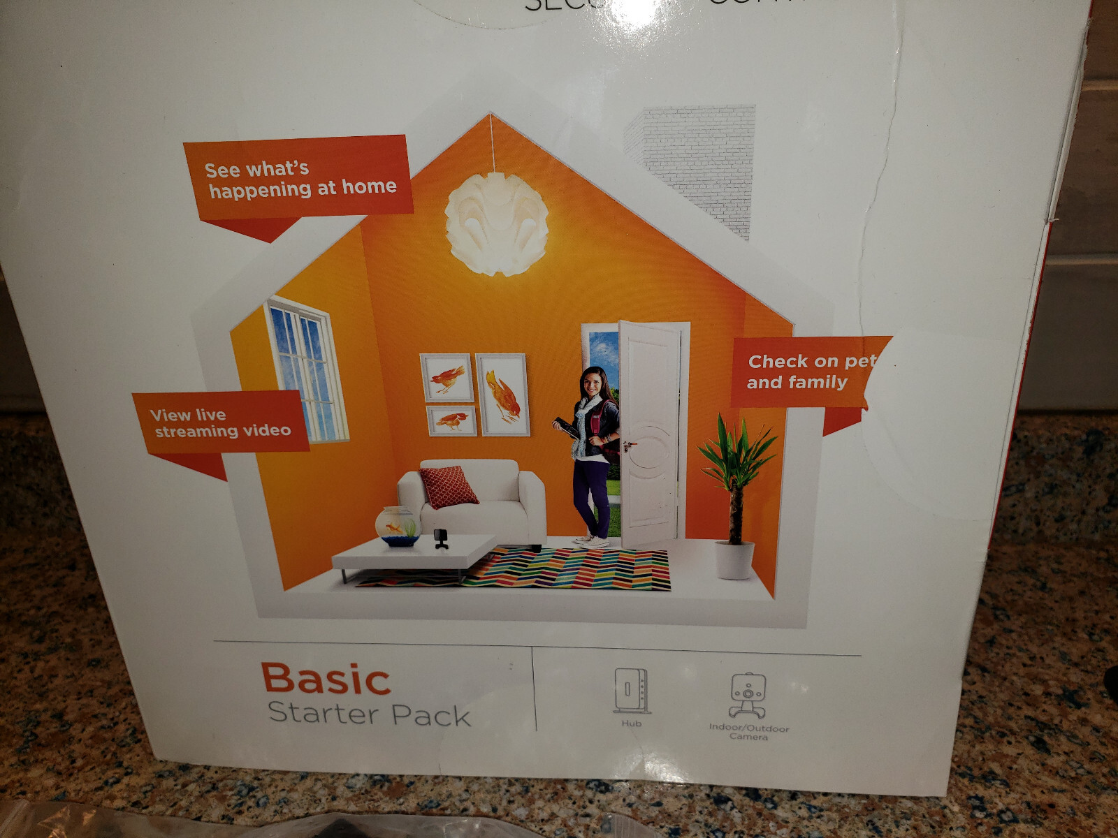 Xfinity Home basic starter pack home security comfgo1305 NETGEAR CAMERA ASG1100